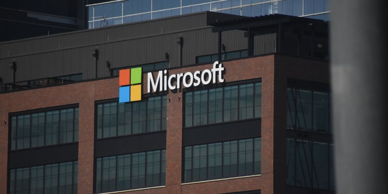 Microsoft's Record 622-CVE Patch Tuesday: Two Zero-Days to Fix Now
