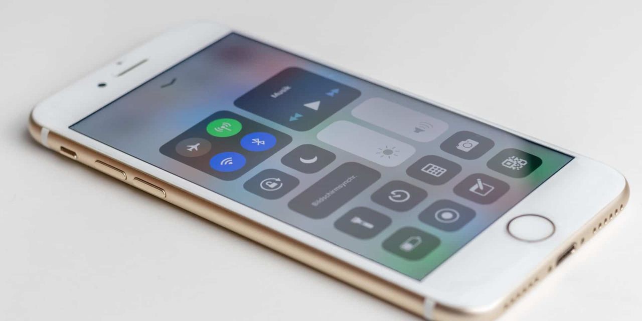 What is a Hosted Phone System?