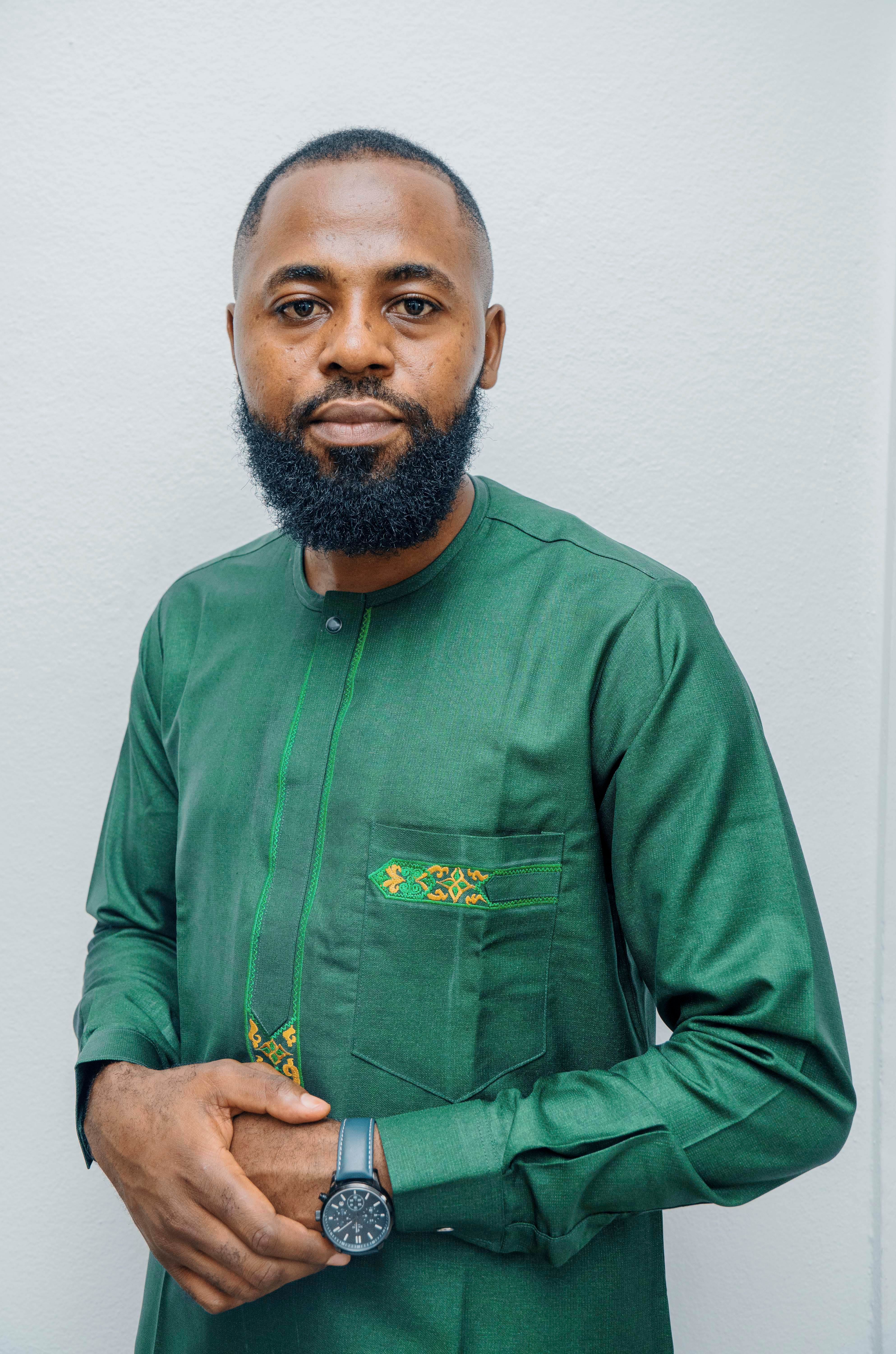 Ghondi Claude - Professional Profile