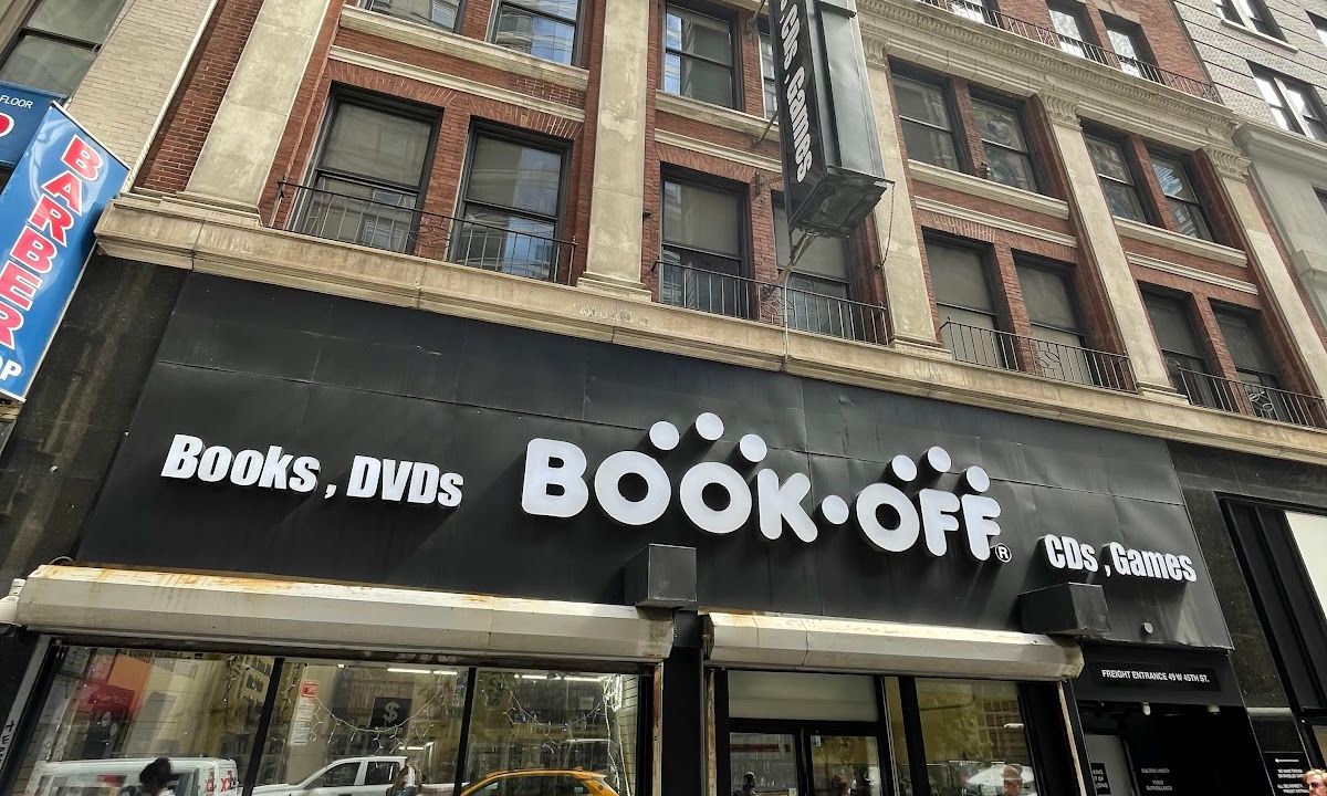 BOOKOFF