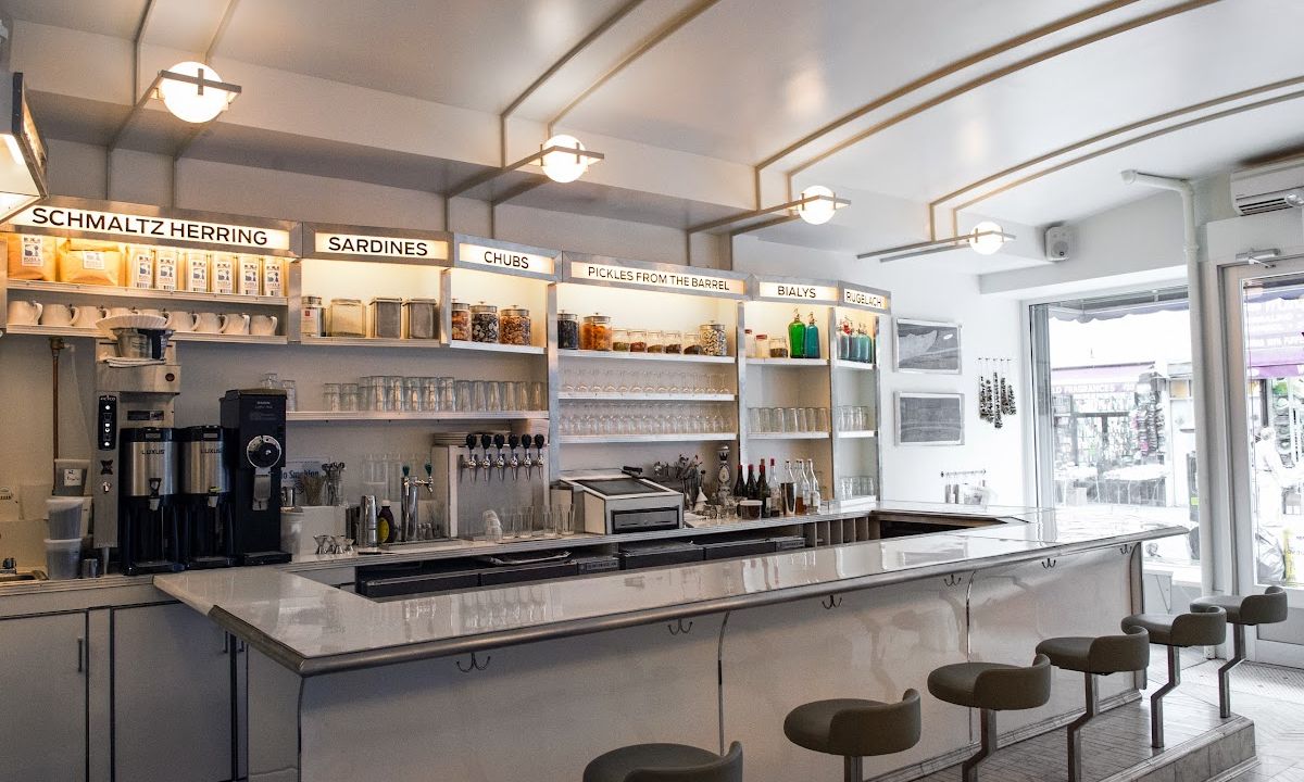 Russ & Daughters Cafe