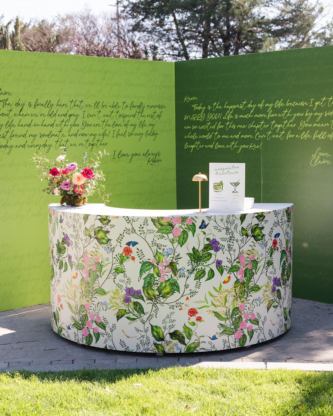 Claire & Kevin - Photo 1