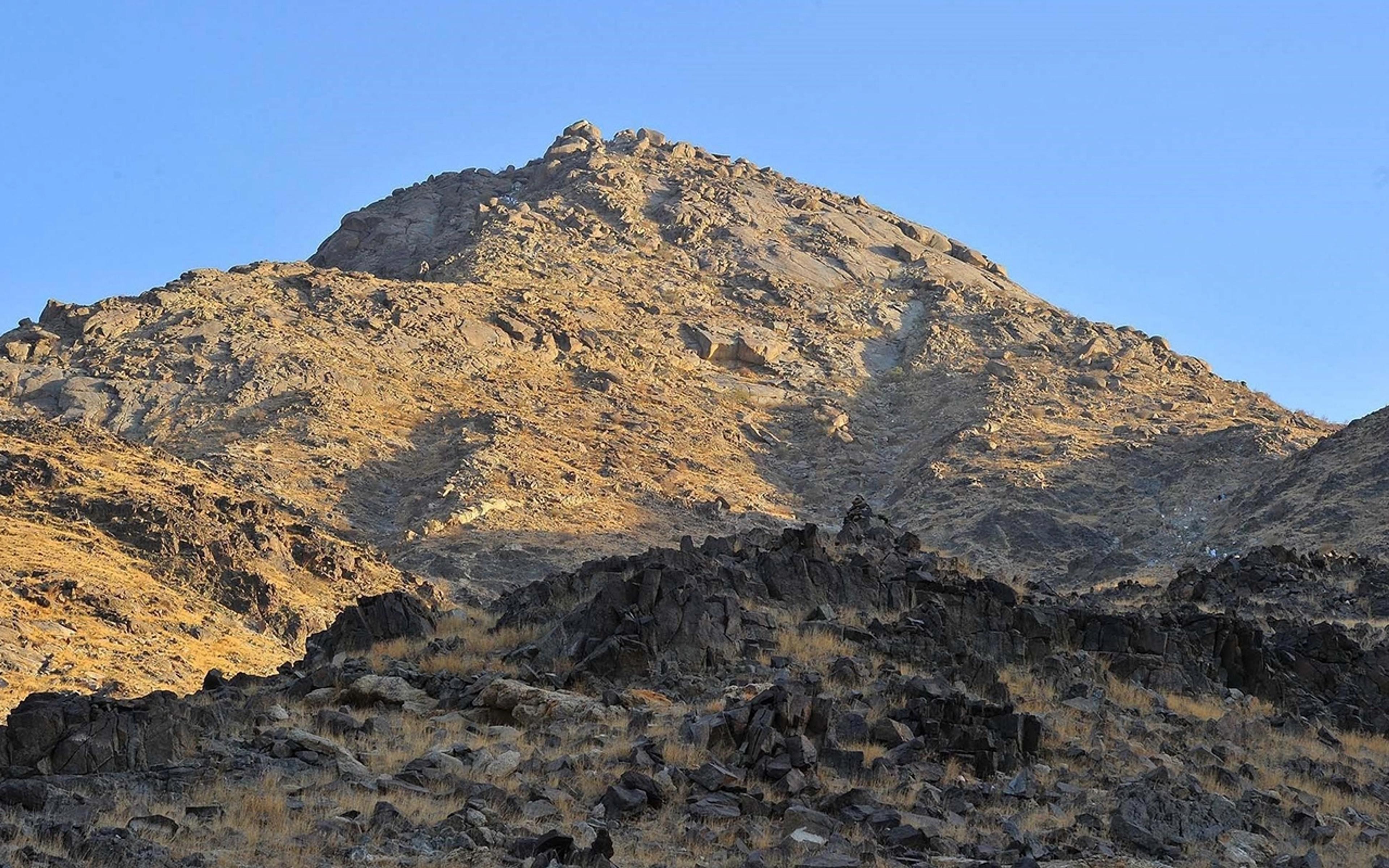 زيارة غار ثور