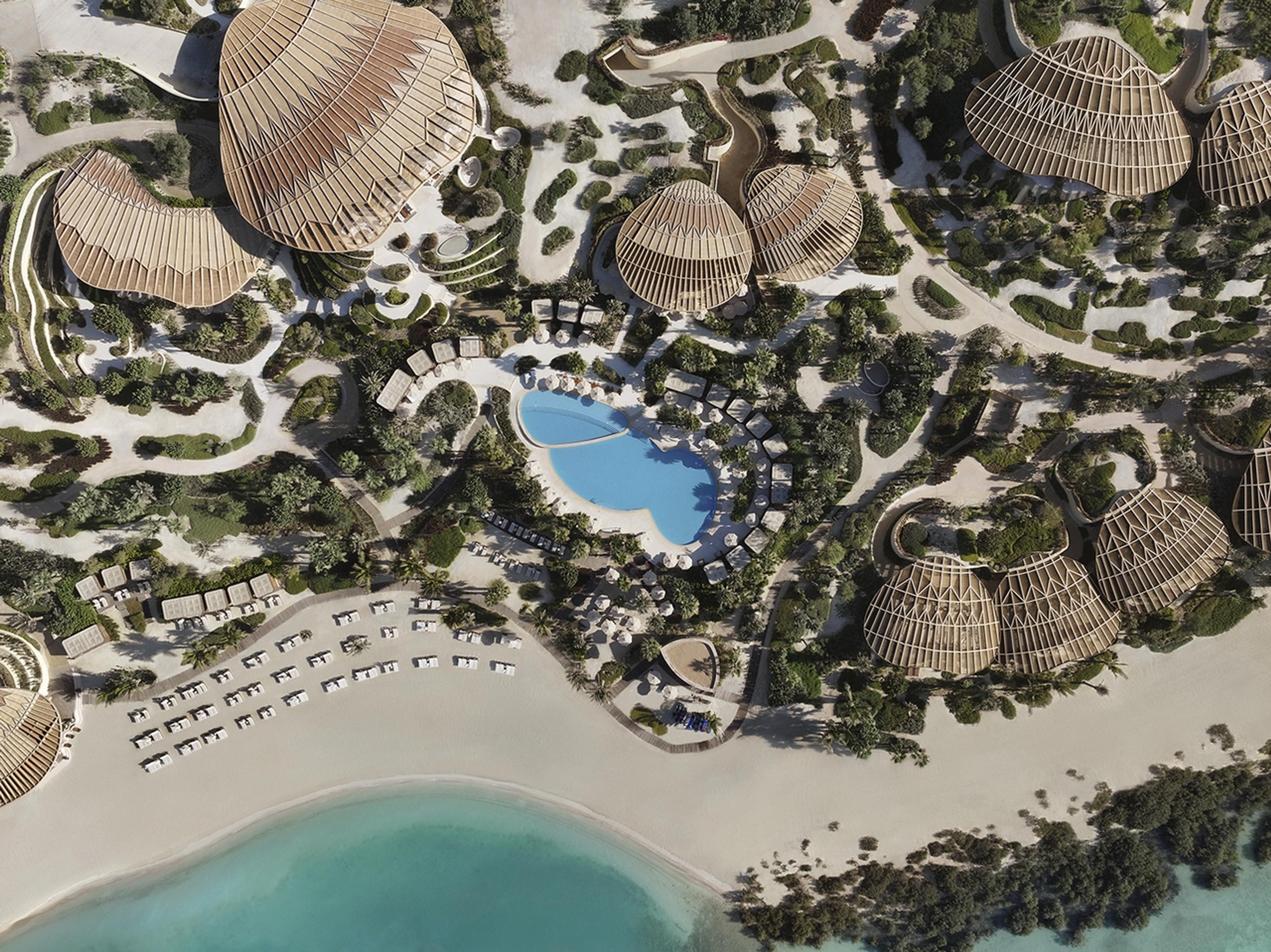البحر الأحمر cover image