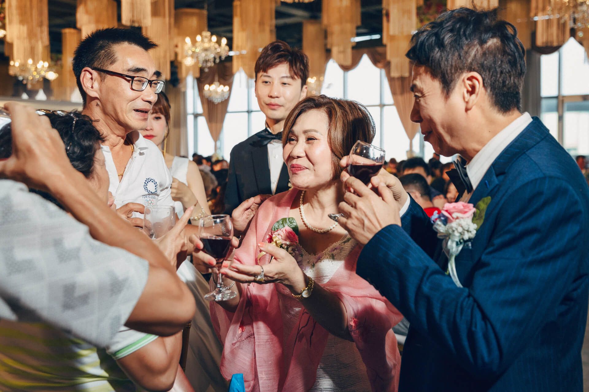 晶宴會館香榭玫瑰園婚禮紀錄 | Ethan & Ivy 在玫瑰芬芳間勾勒的浪漫篇章