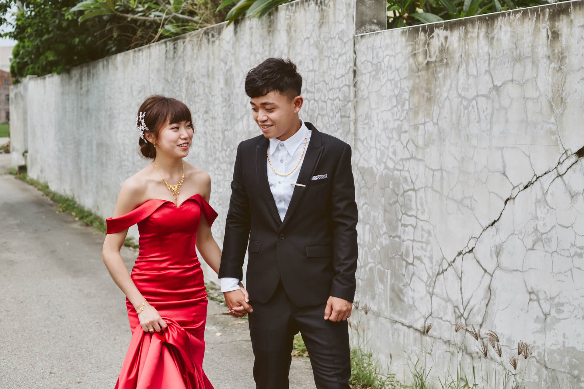 台中海港城國際宴會廳婚禮紀錄：Wei & Yi 在華麗百坪殿堂的璀璨幸福盛宴