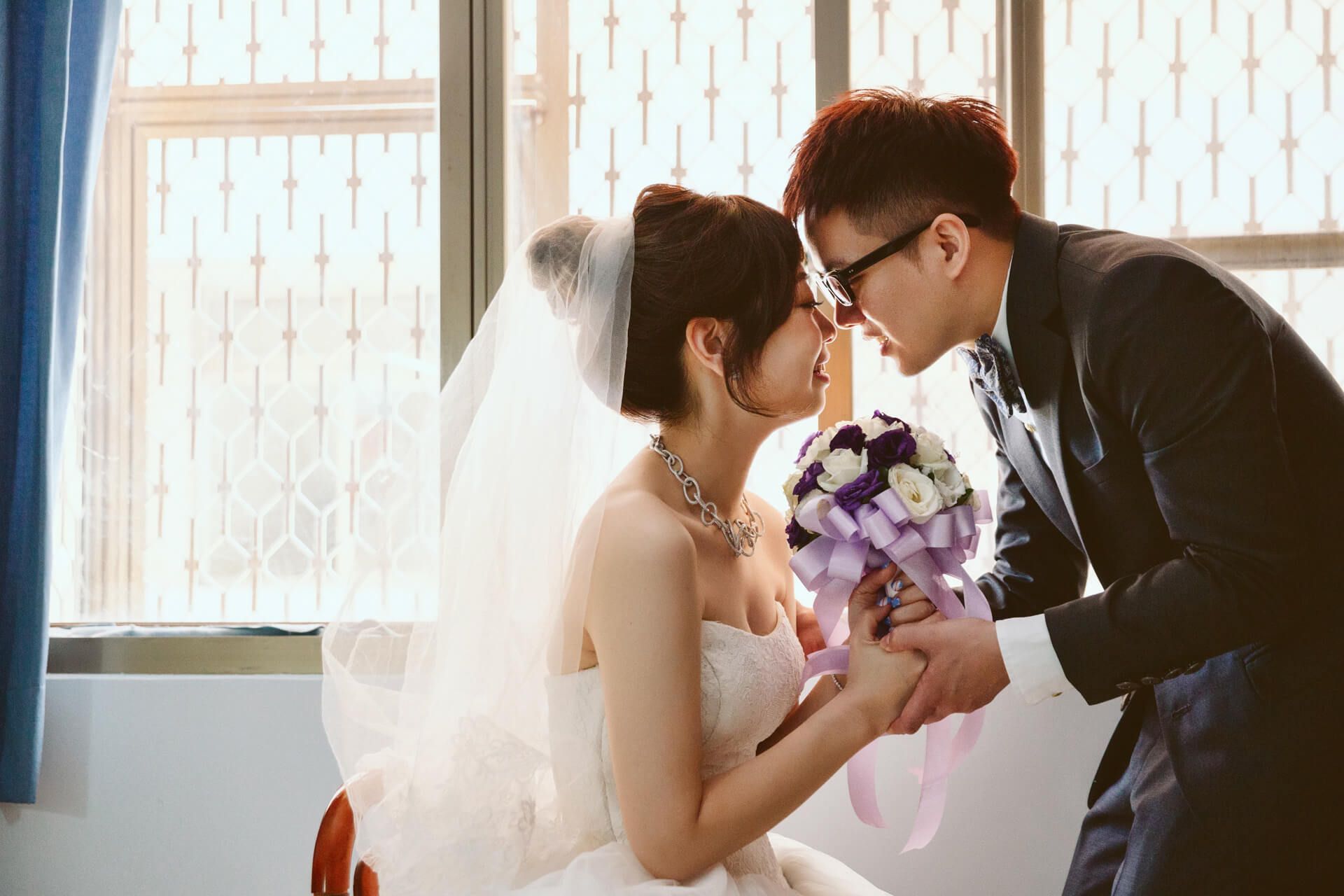 宜蘭小國生活婚禮紀錄：Jerry & Carrie 在清水模 Villa 展開的微醺美式婚禮