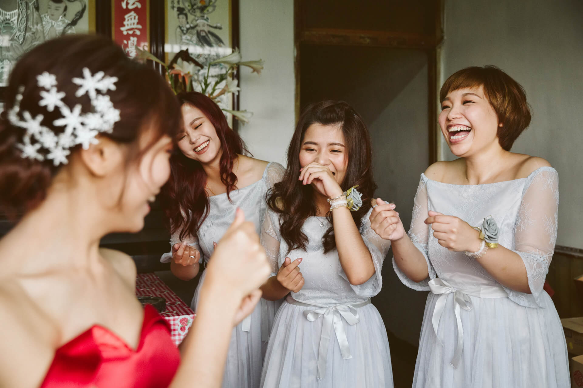 台中海港城國際宴會廳婚禮紀錄：Wei & Yi 在華麗百坪殿堂的璀璨幸福盛宴
