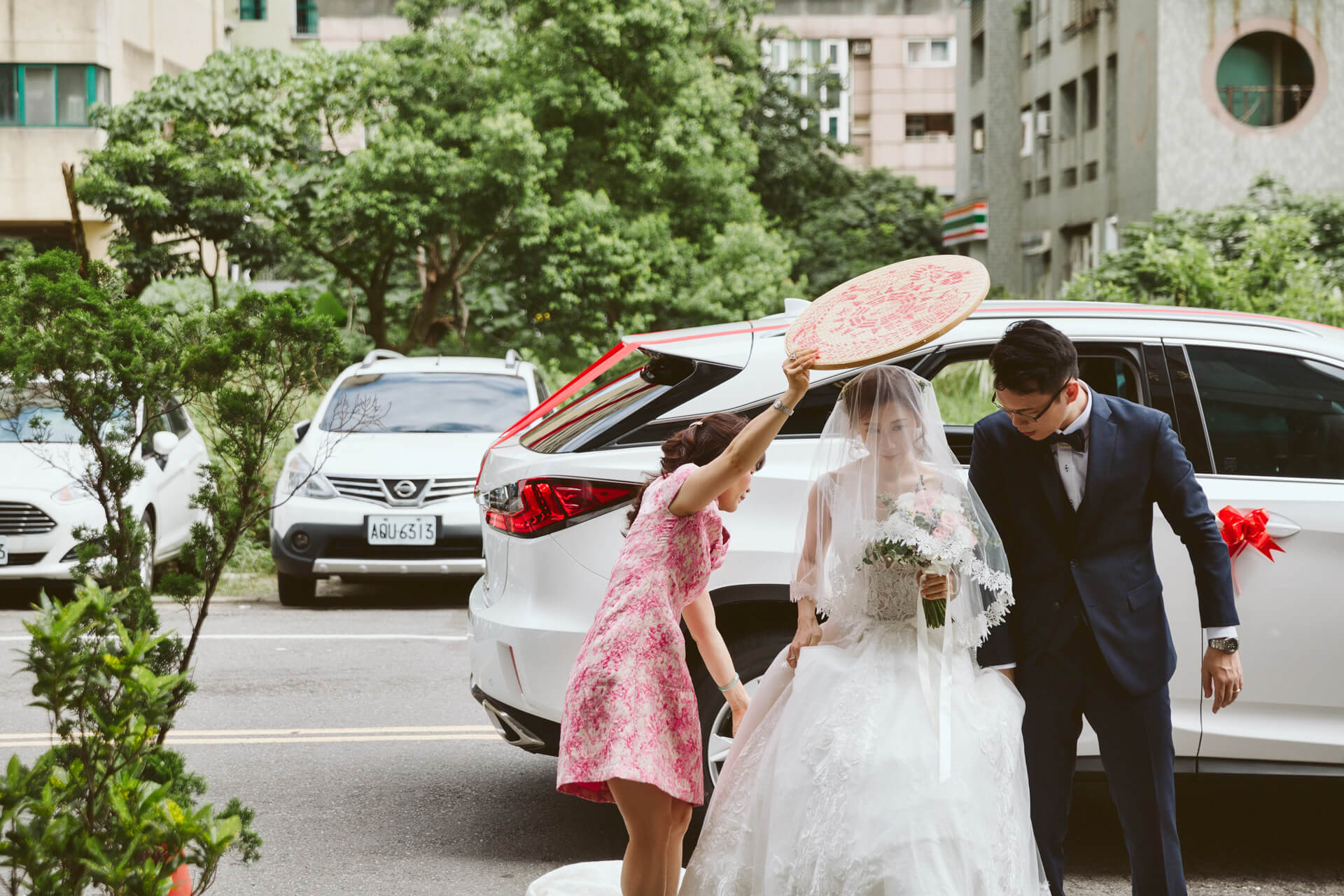 淡水福容婚禮紀錄 | Peter & Misty 在漁人碼頭見證的湛藍誓言