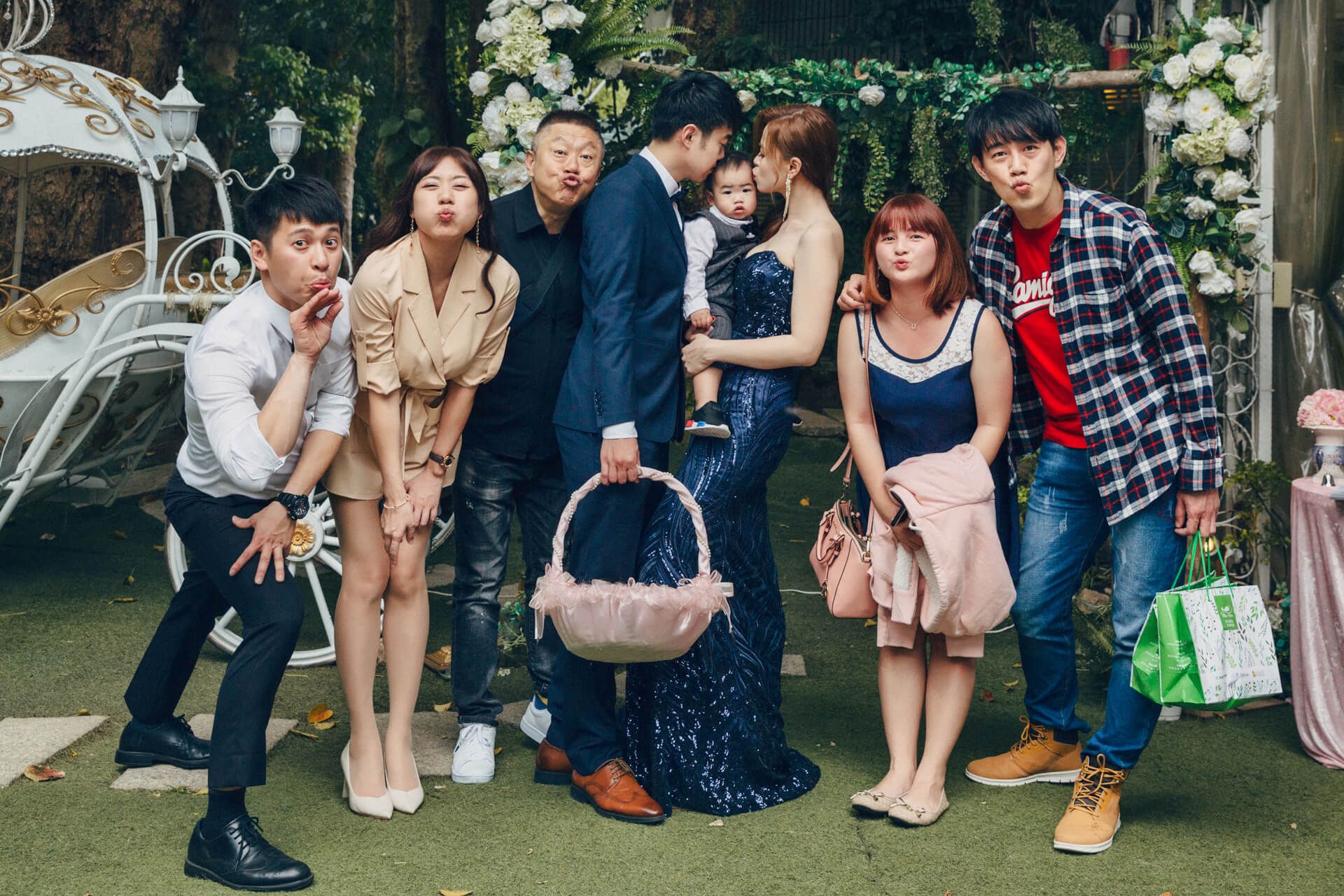 台北青青食尚花園會館婚禮紀錄：Ricky & Belle 在綠意圍繞下的戶外婚禮盛宴