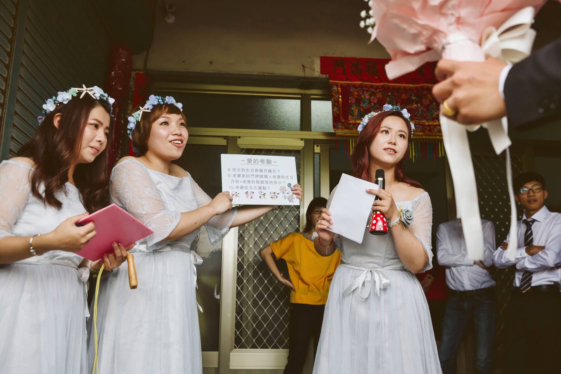台中海港城國際宴會廳婚禮紀錄：Wei & Yi 在華麗百坪殿堂的璀璨幸福盛宴
