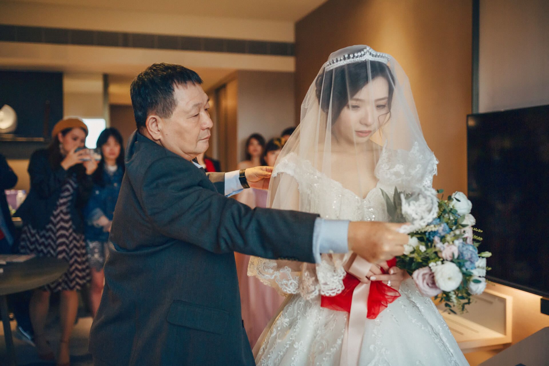 Mega50 鼎鼎宴會廳婚禮紀錄 | Jesse & Carina 在新北天際線見證的都會浪漫
