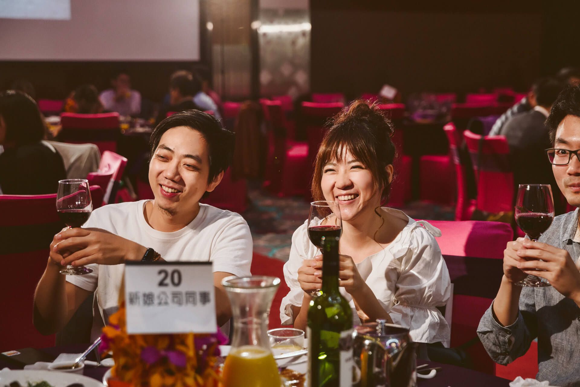 台北維多麗亞酒店婚禮紀錄：Jeff & Ally 在古典鐘樓與皇家廳房下的不朽盛宴