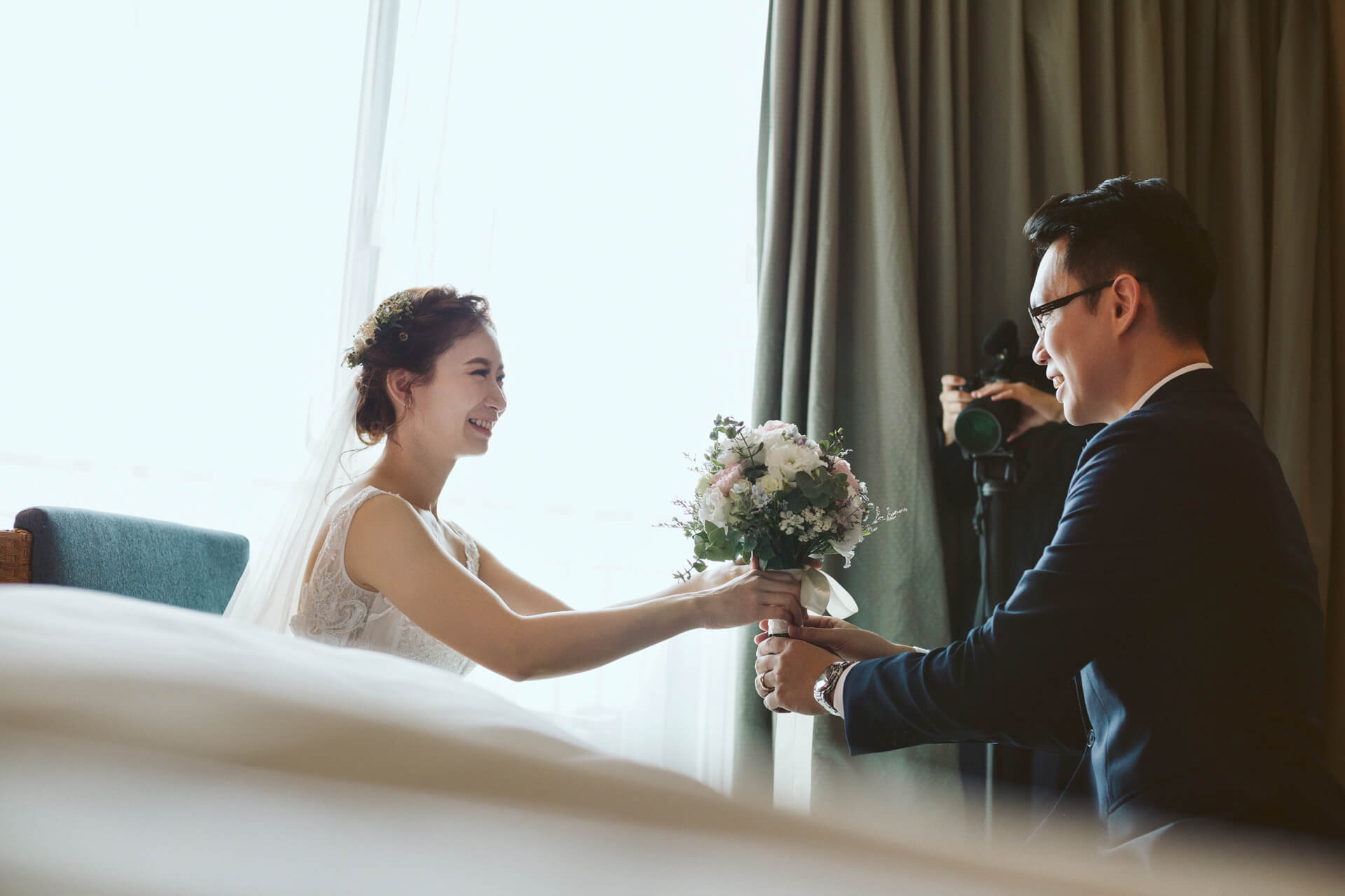 淡水福容婚禮紀錄 | Peter & Misty 在漁人碼頭見證的湛藍誓言