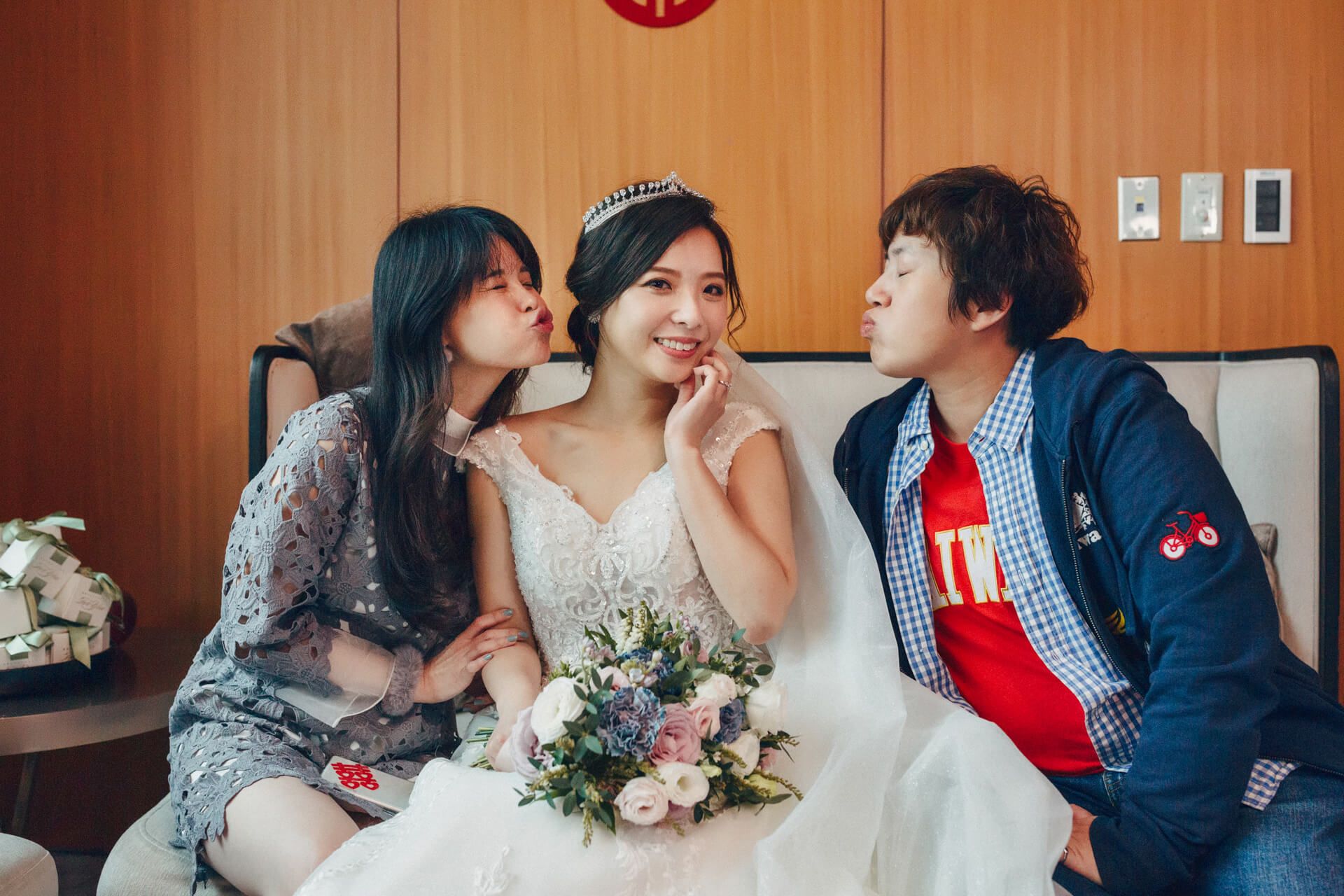 Mega50 鼎鼎宴會廳婚禮紀錄 | Jesse & Carina 在新北天際線見證的都會浪漫
