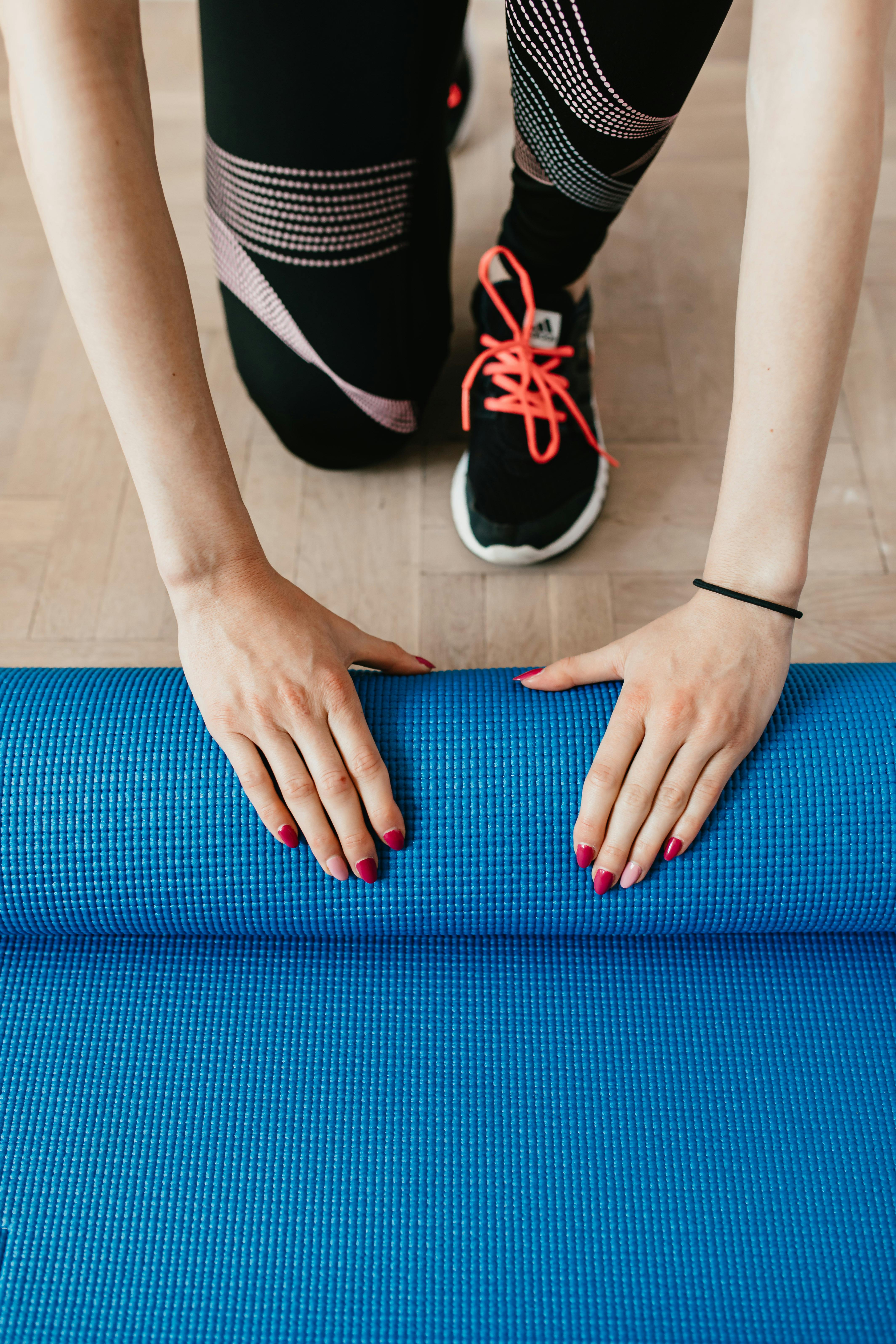 Athlete performing knee rehabilitation exercises after ACL surgery