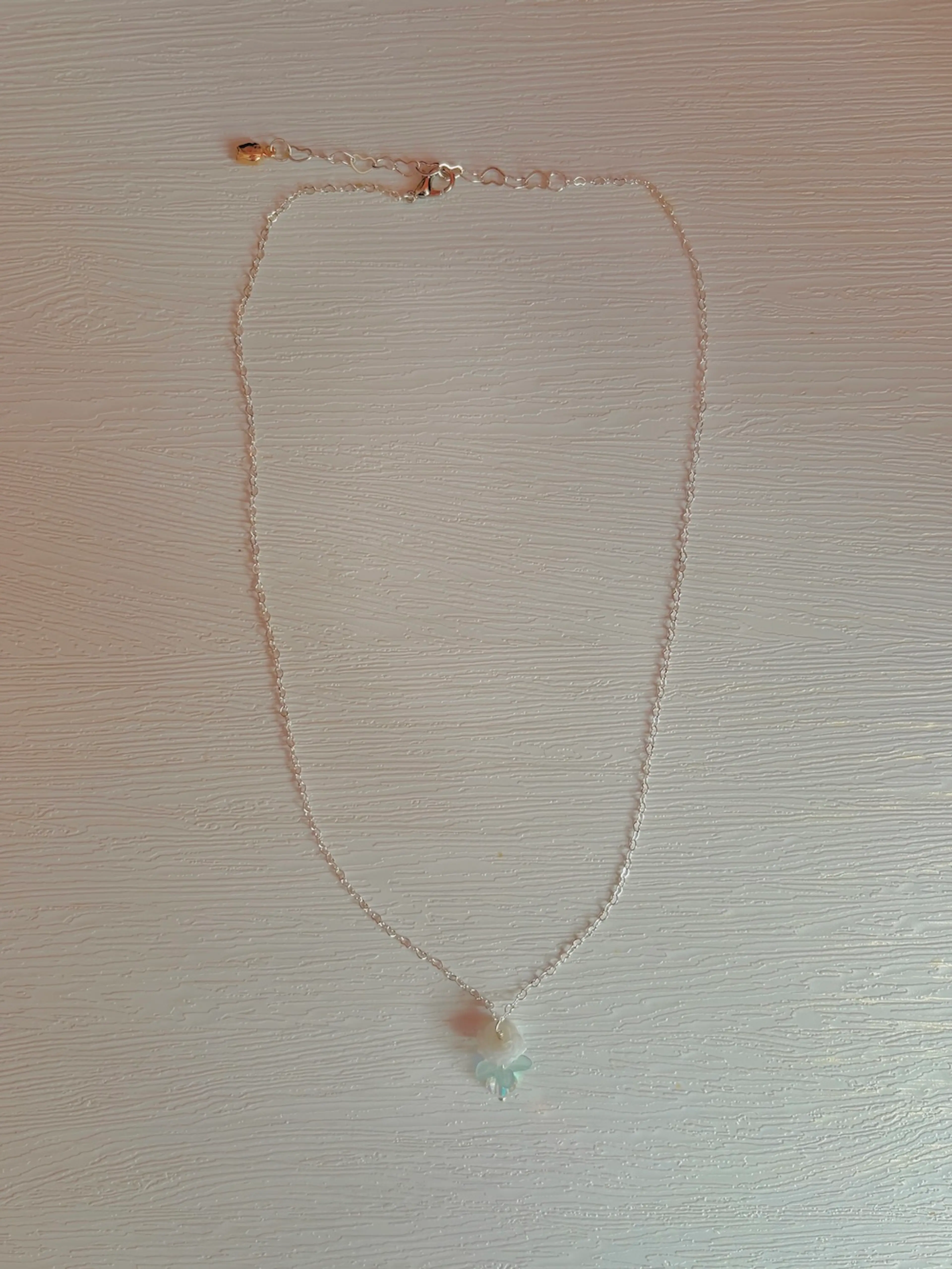 Tiny Flower Necklace (Flower Duet) thumbnail 2