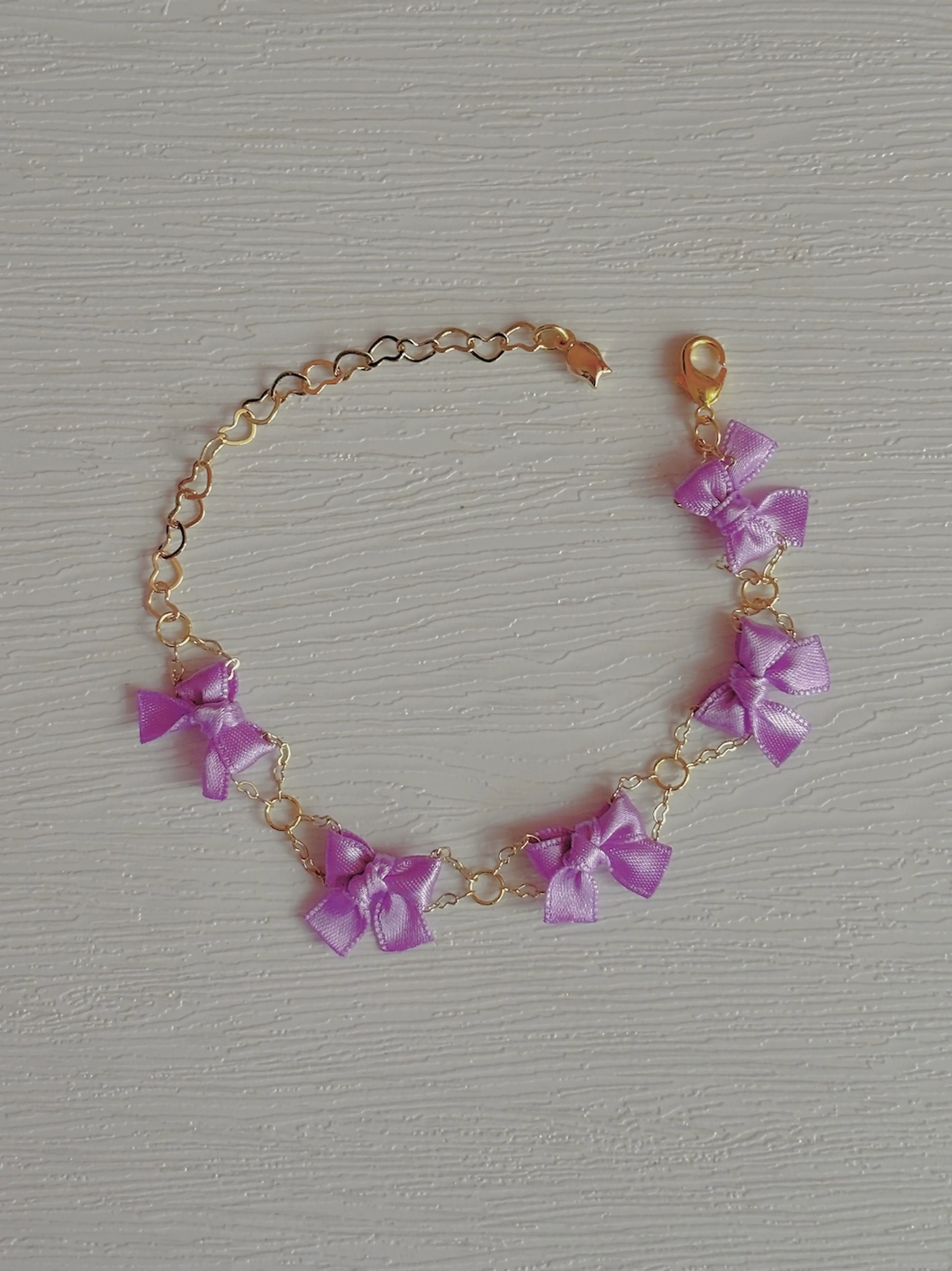 Mini Ribbon Bracelet (Purple) - Gold Chain