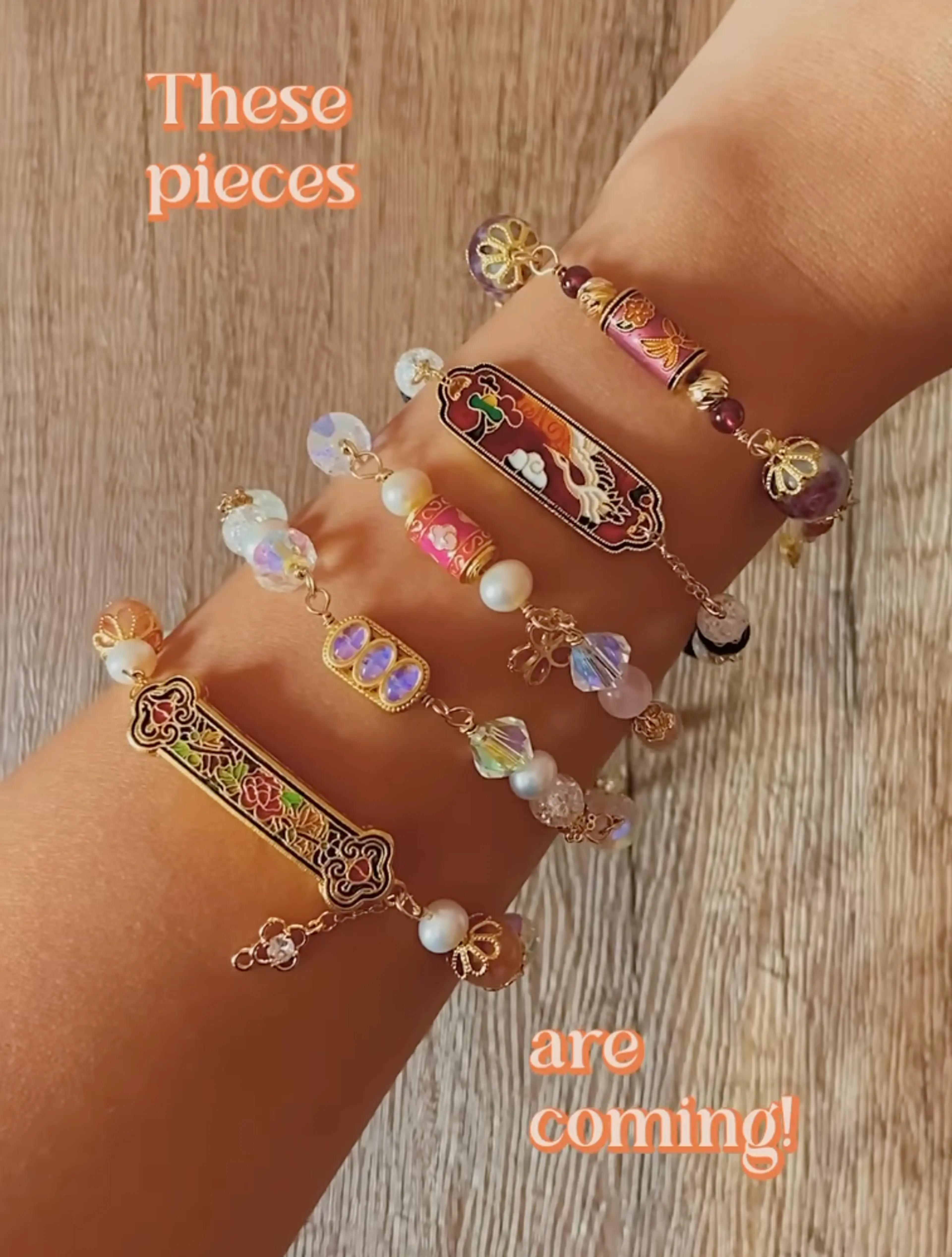 Divine Crane Bracelet (Push-Pull) thumbnail 2