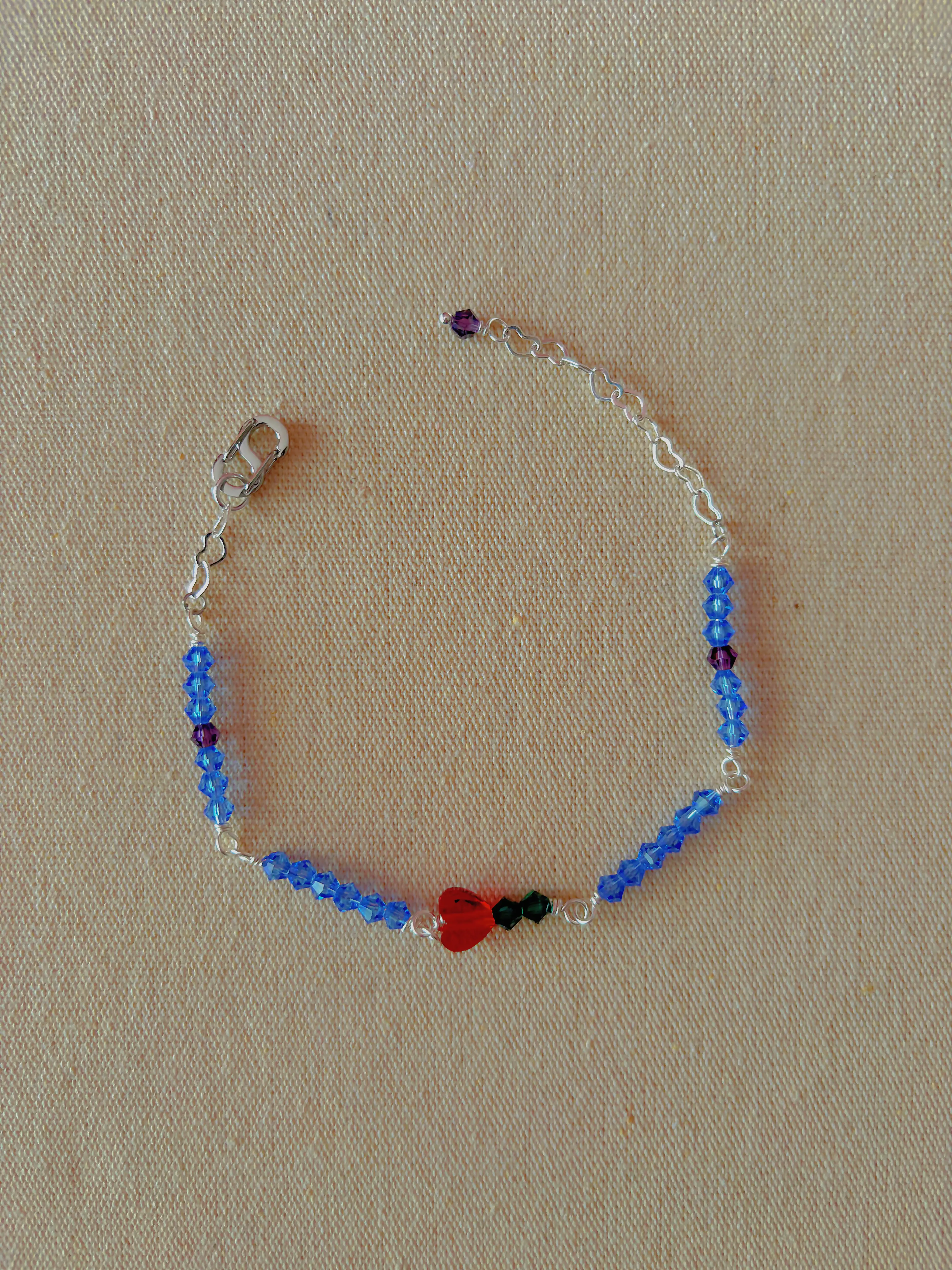 A heart stalk blinglet