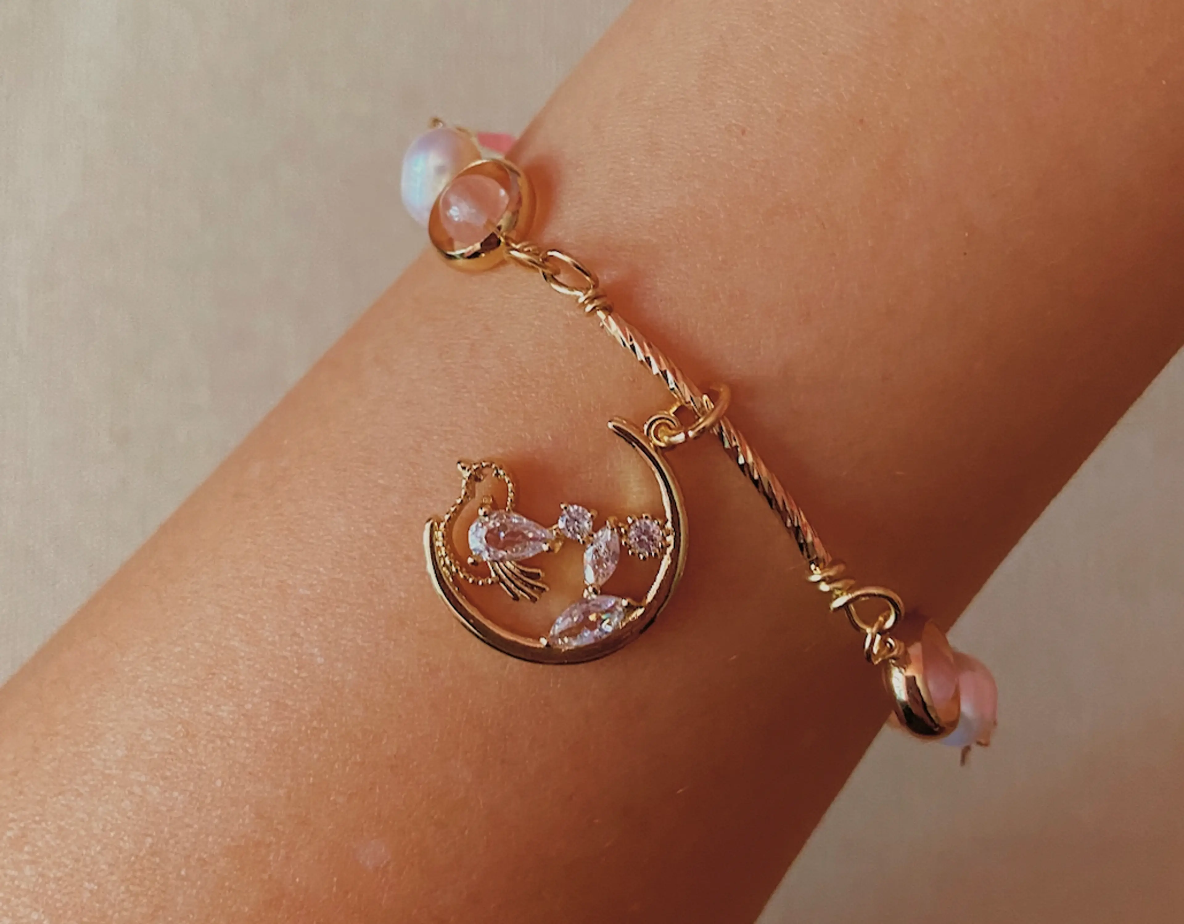 Dainty Feathered Friend Bracelet