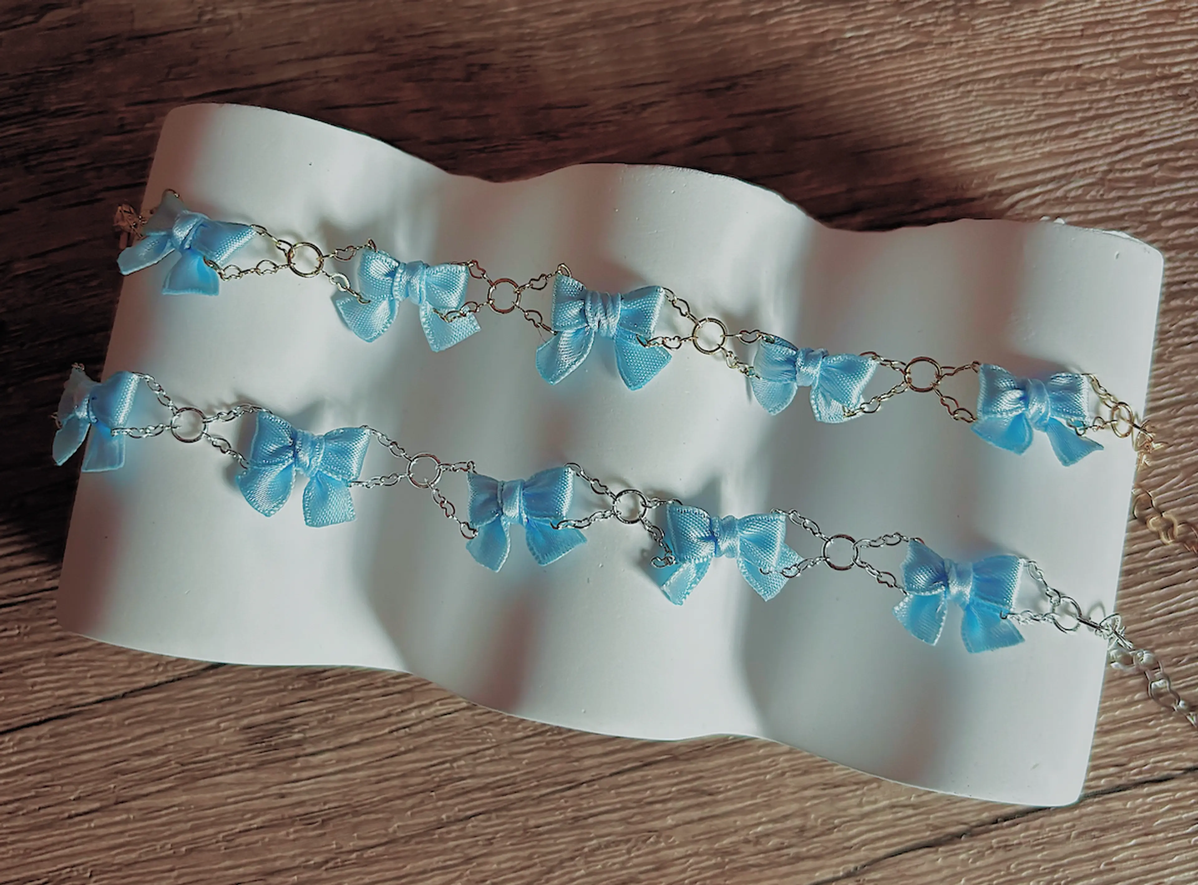 Mini Ribbon Bracelet (Feelings) - Silver / Gold Chain