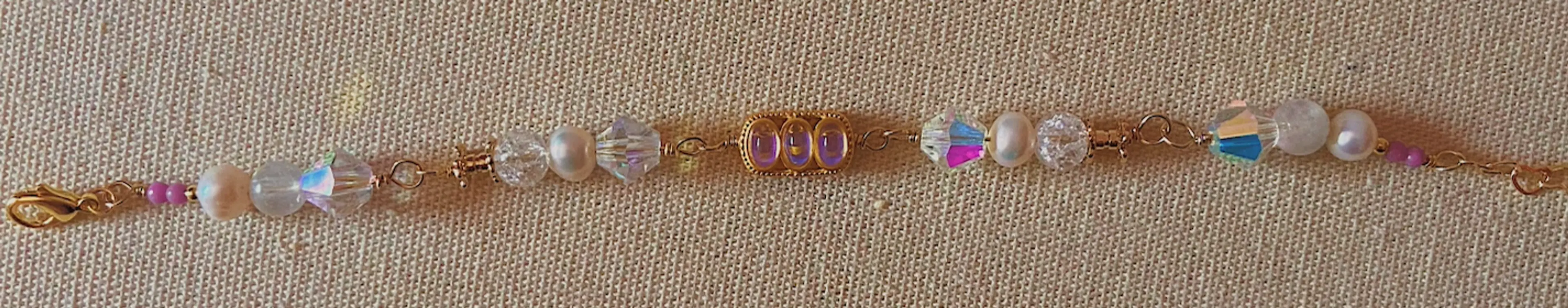 Enchanting Purity Bracelet image 2