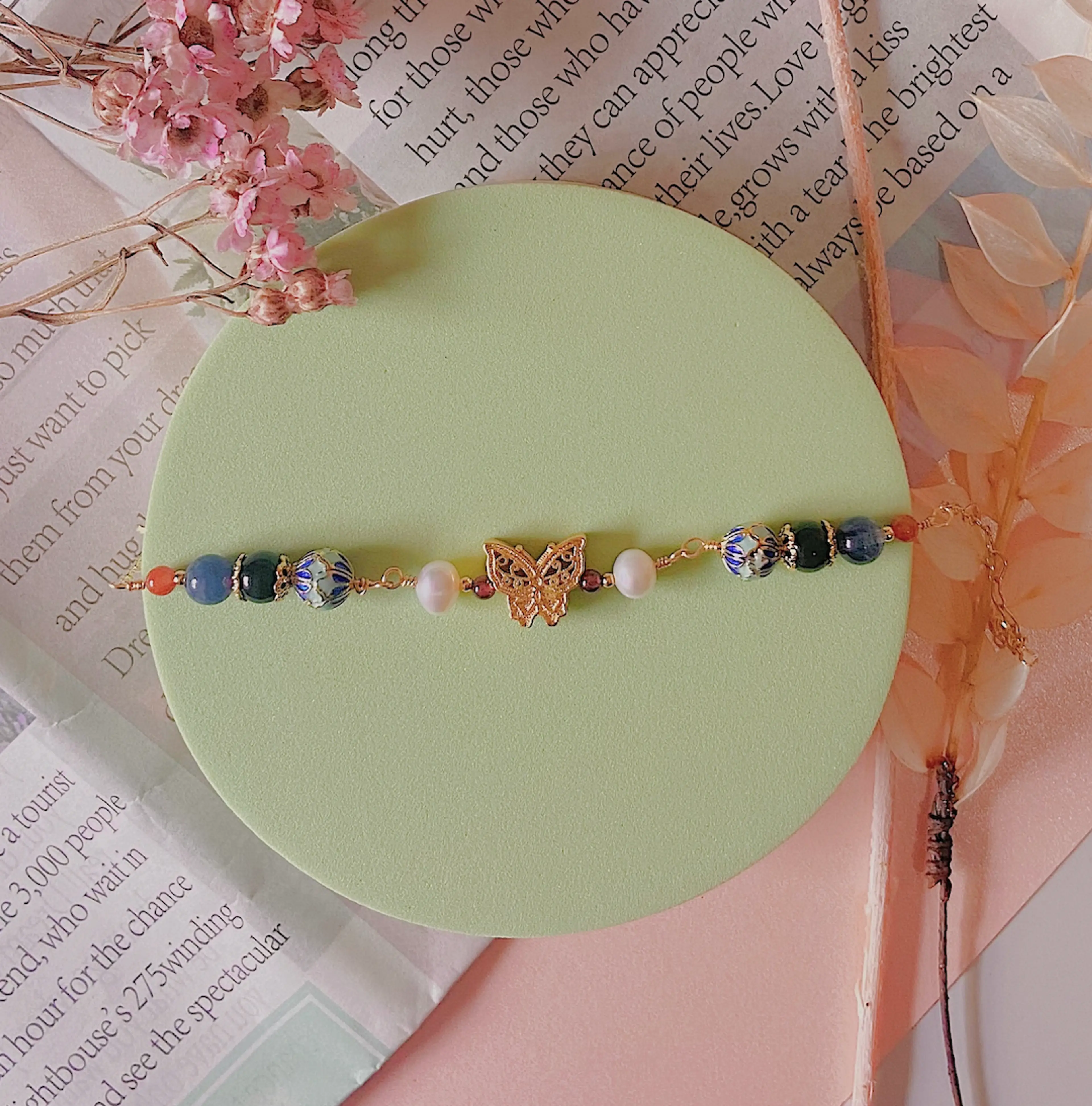 Quaint Gold Butterfly Bracelet