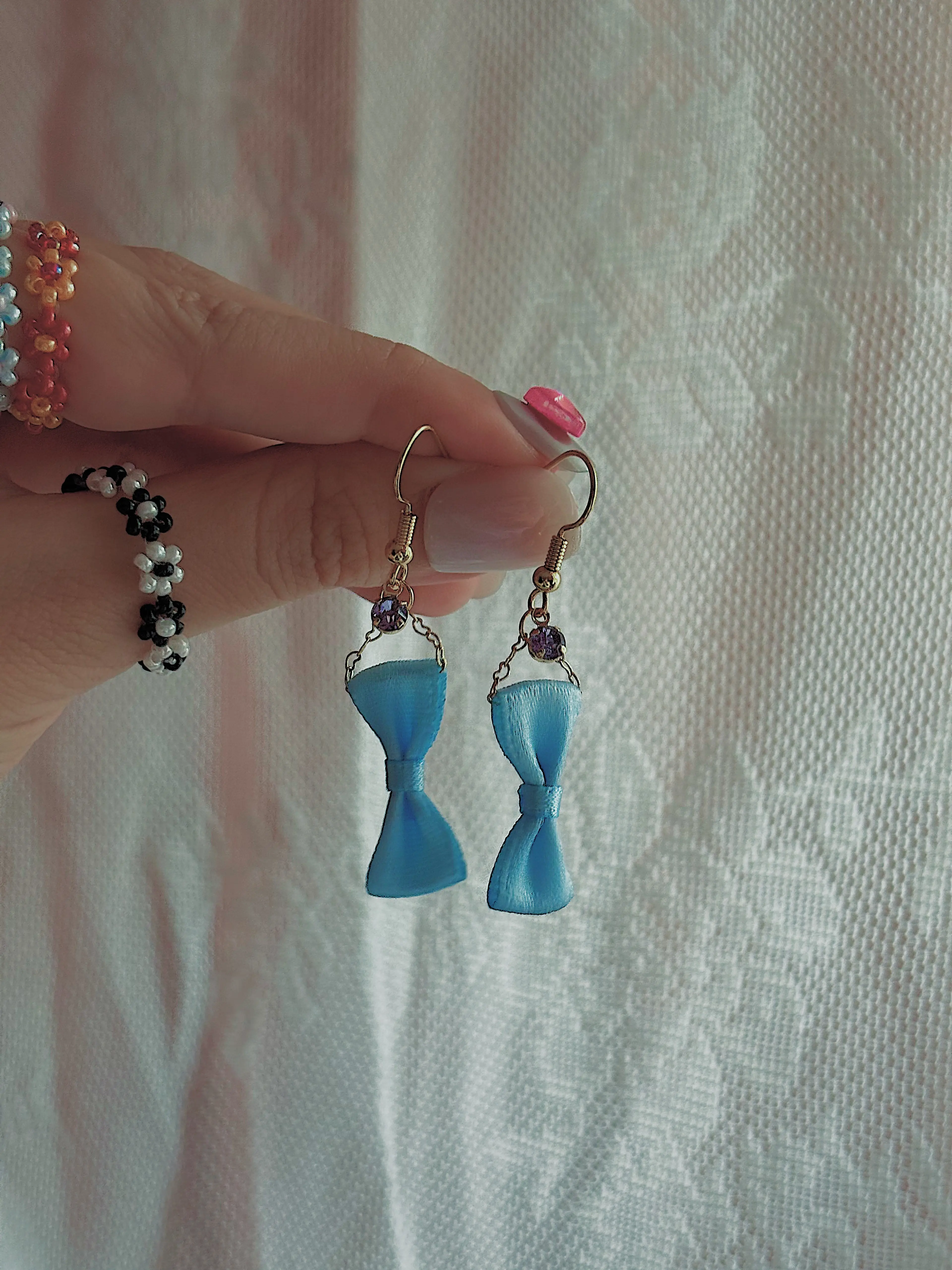 Ribbon Dangle Earrings (Blue)