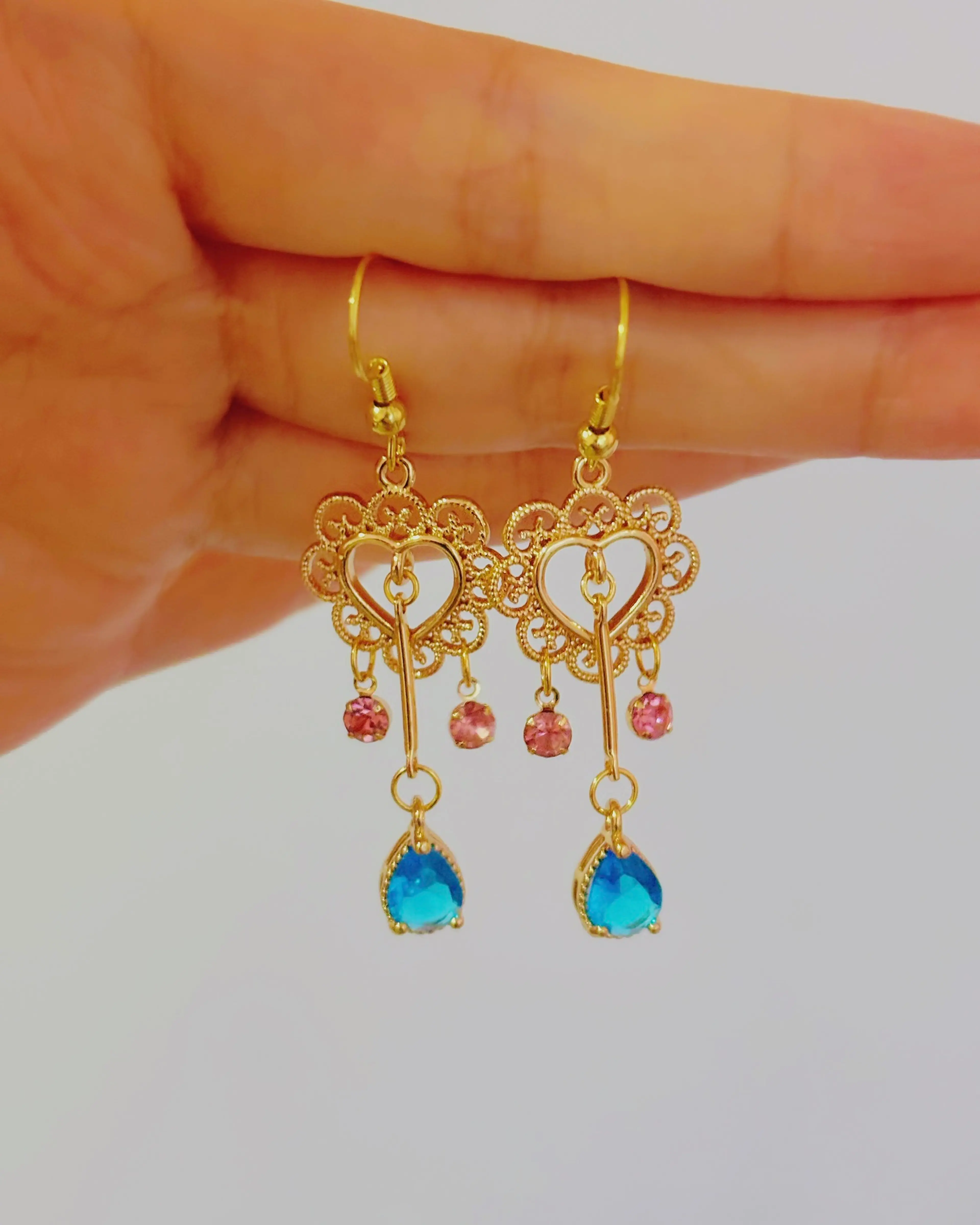 Glamorous Love Lace Earrings