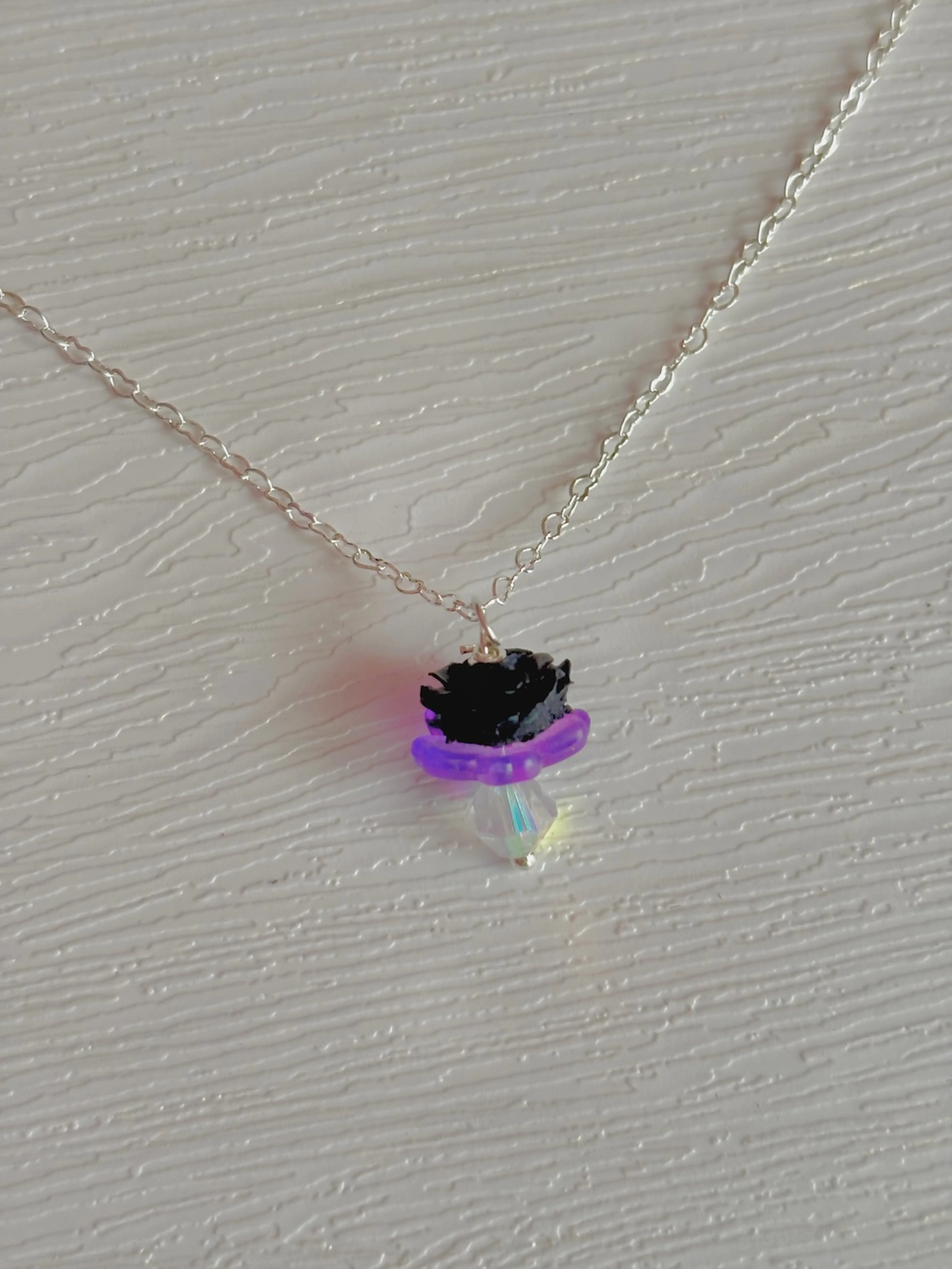 Tiny Flower Necklace (Nocturne)