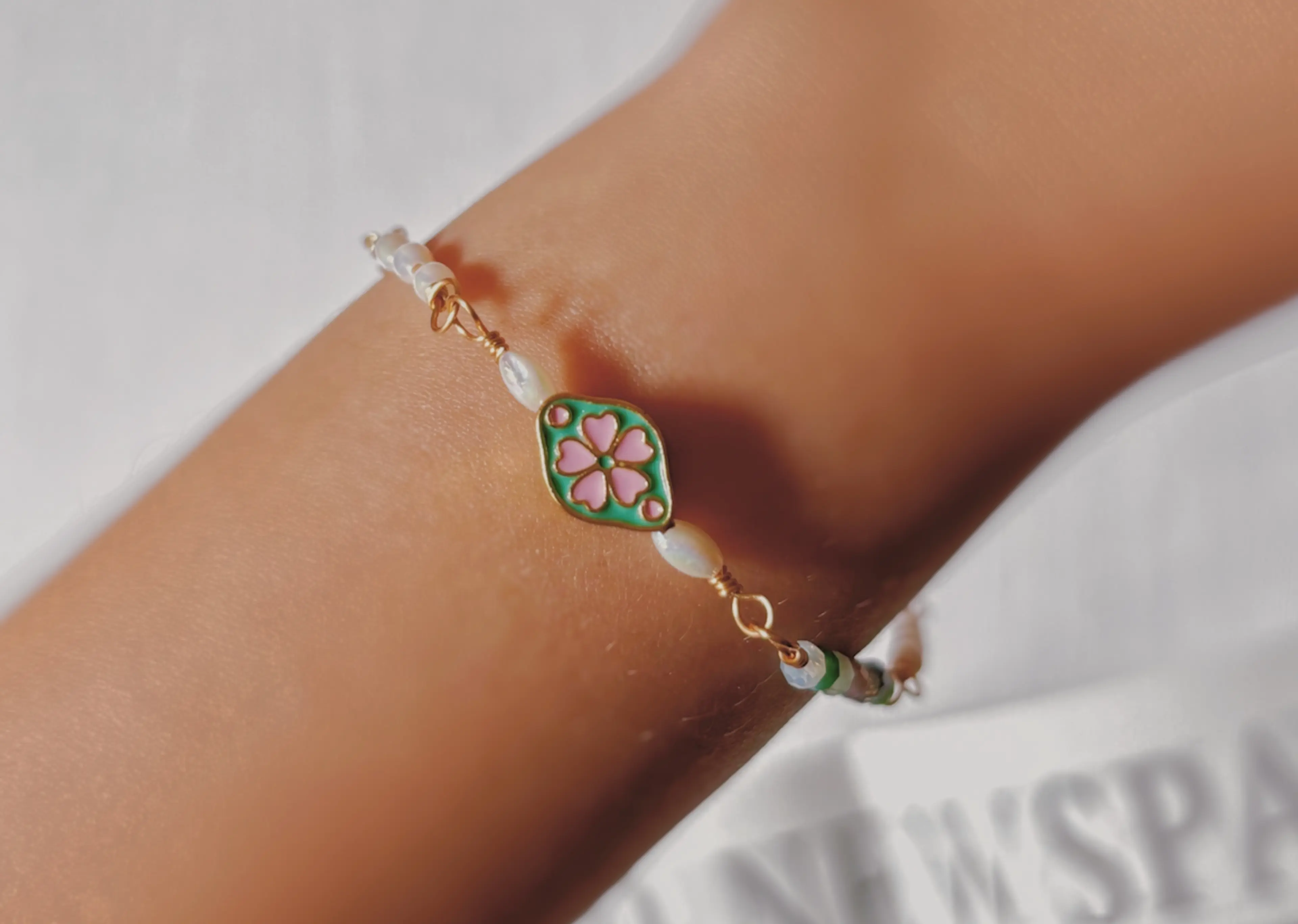 Teal Pink Vintage Bracelet thumbnail 3
