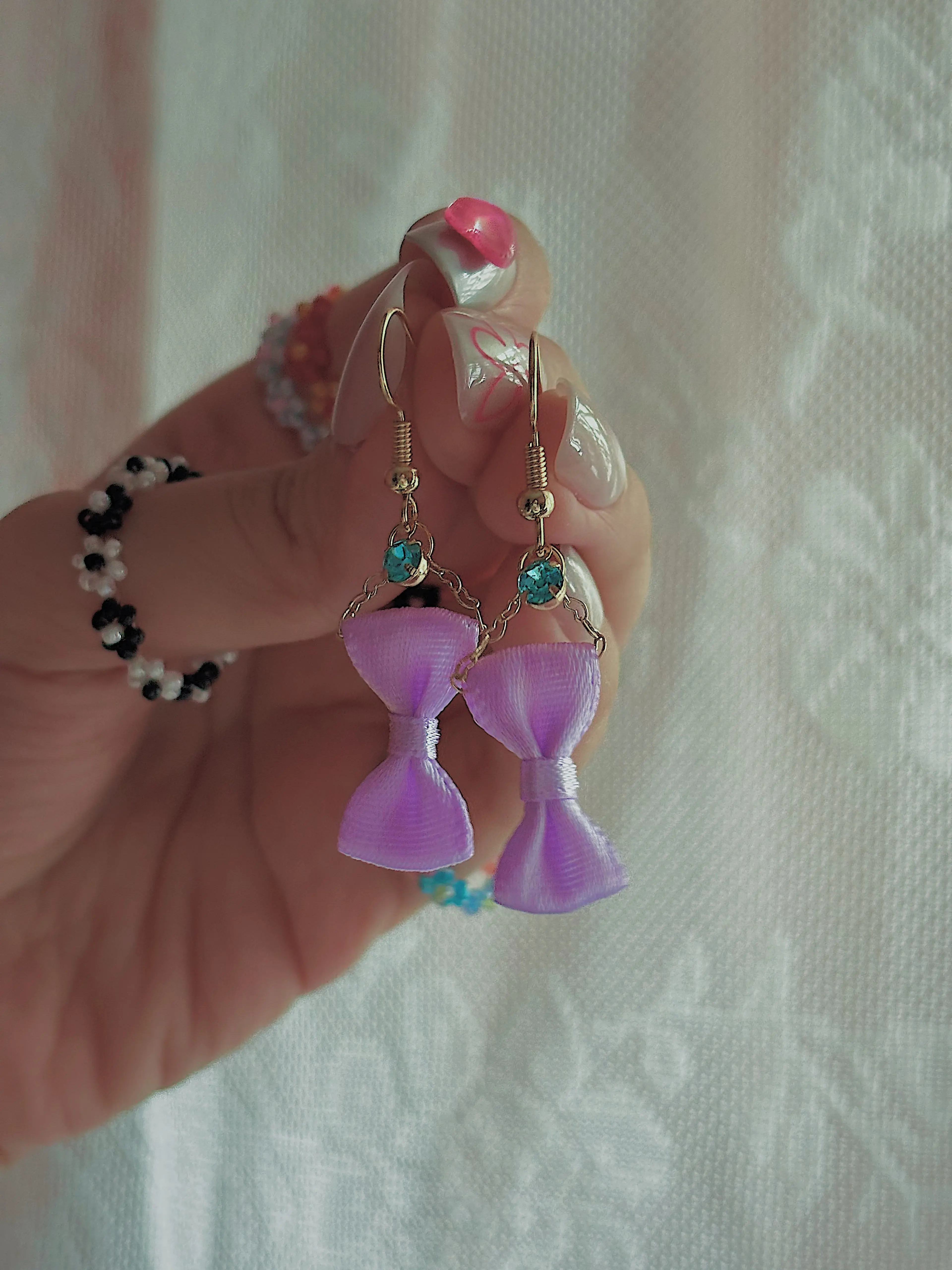 Ribbon Dangle Earrings (Lilac)