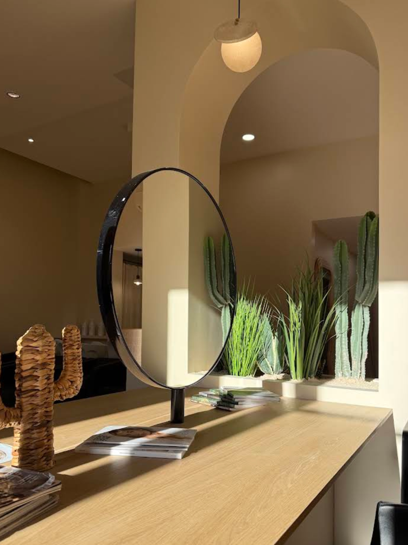 Décoration de salon de coiffure à Bordeaux par une décoratrice d’intérieur