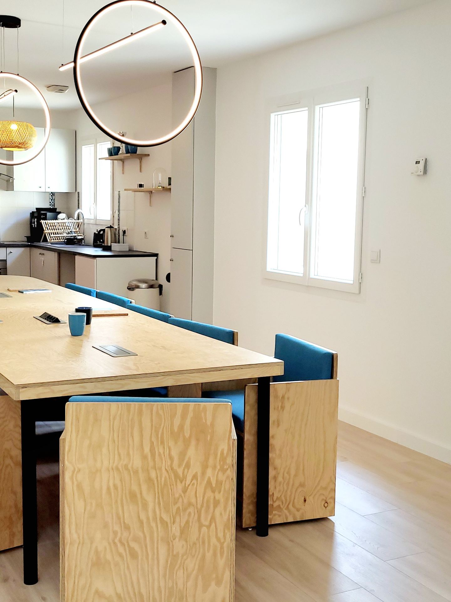 Aménagement et décoration intérieure d’un bureau de conseil.