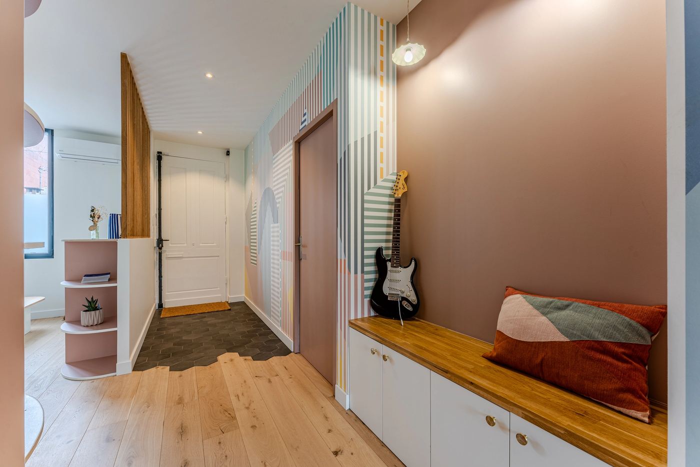 Après : Aménagement et décoration intérieure d’une échoppe double à Mérignac