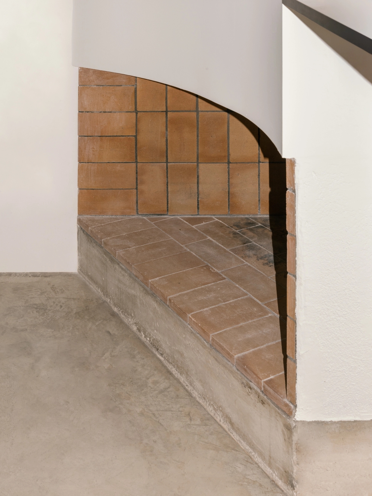 House for a Painter — 5