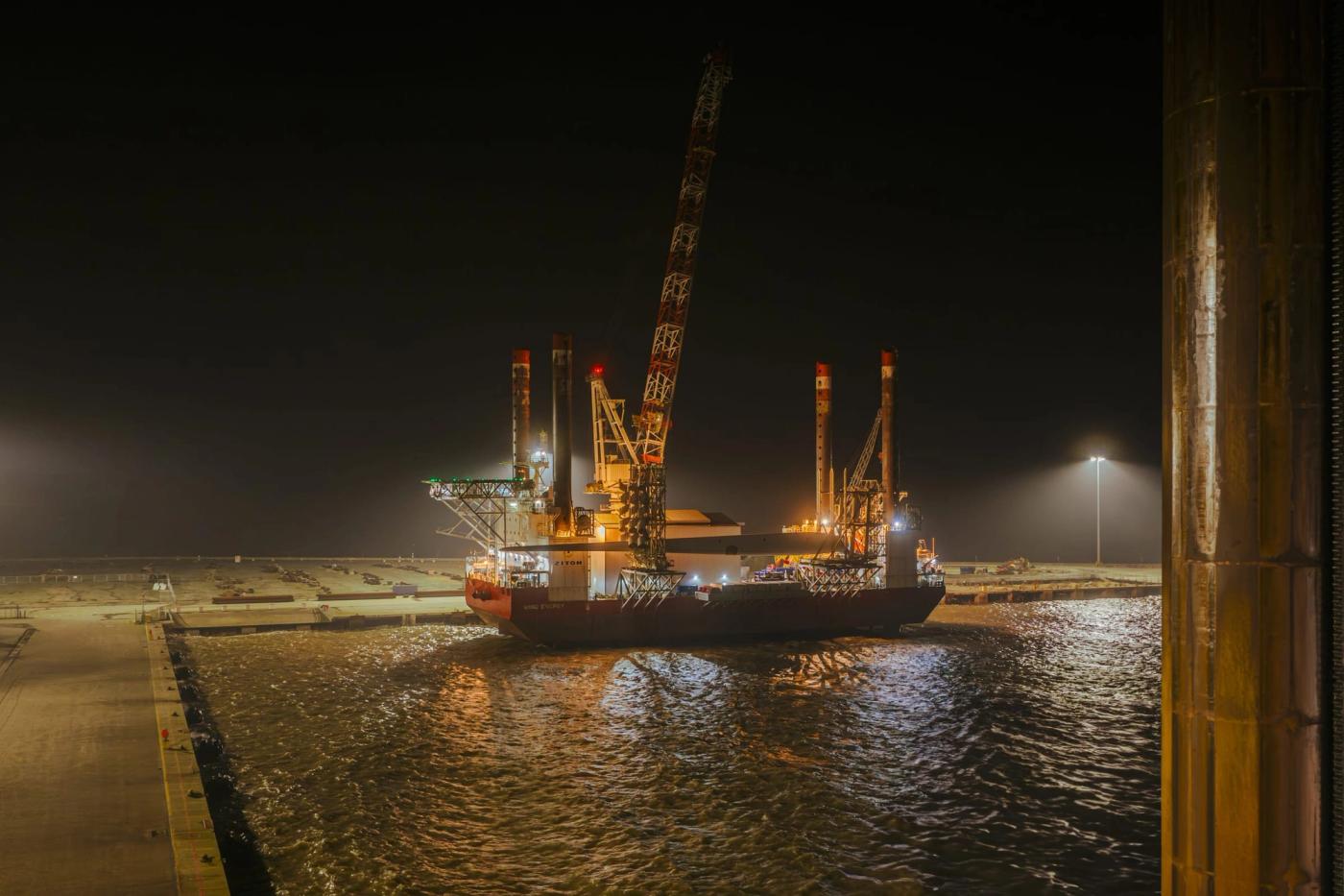 Zitons offshore-fartøj WIND ENERGY