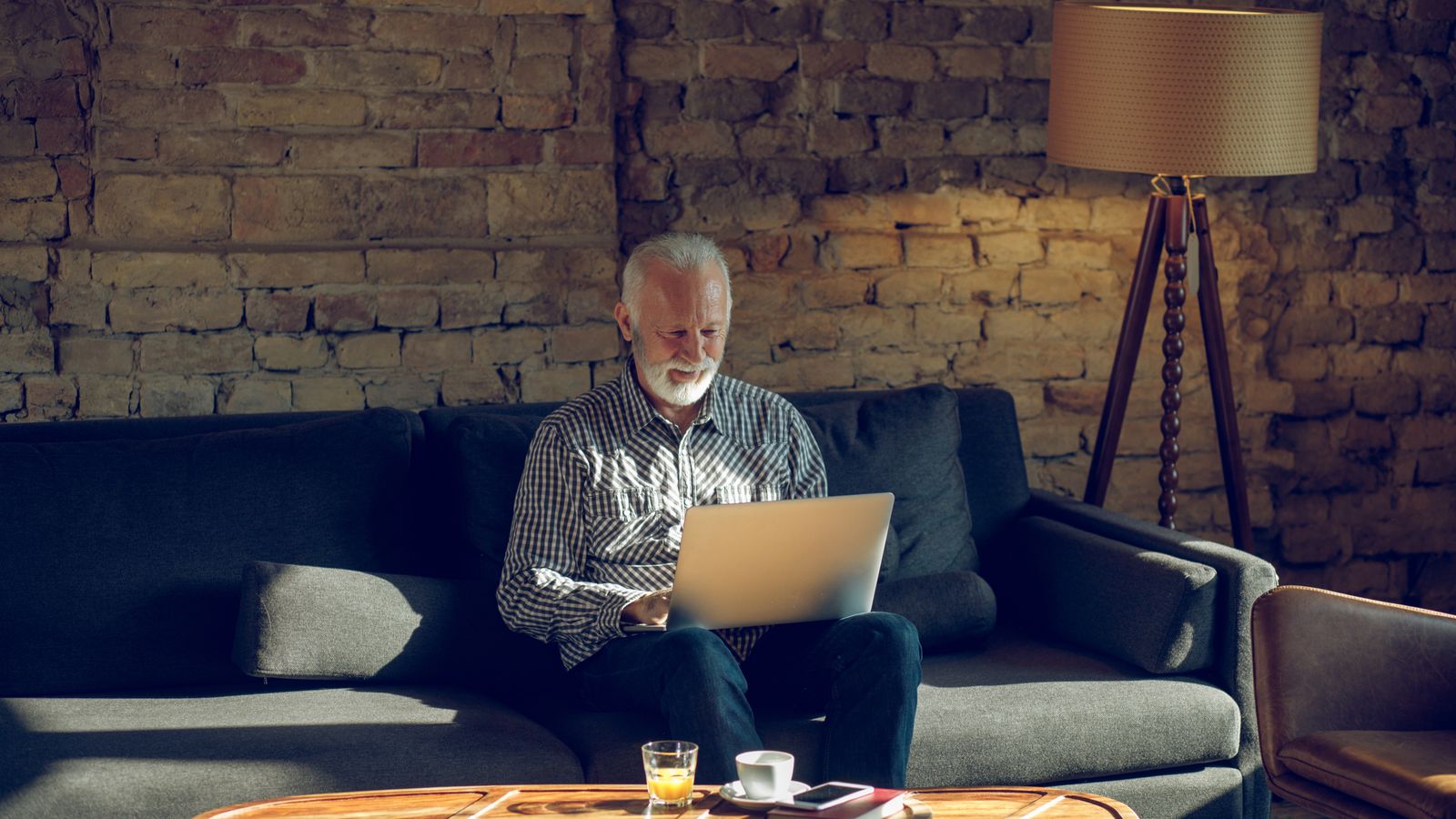 5 Easy Ways to Stay Safe Online - Without Feeling Overwhelmed