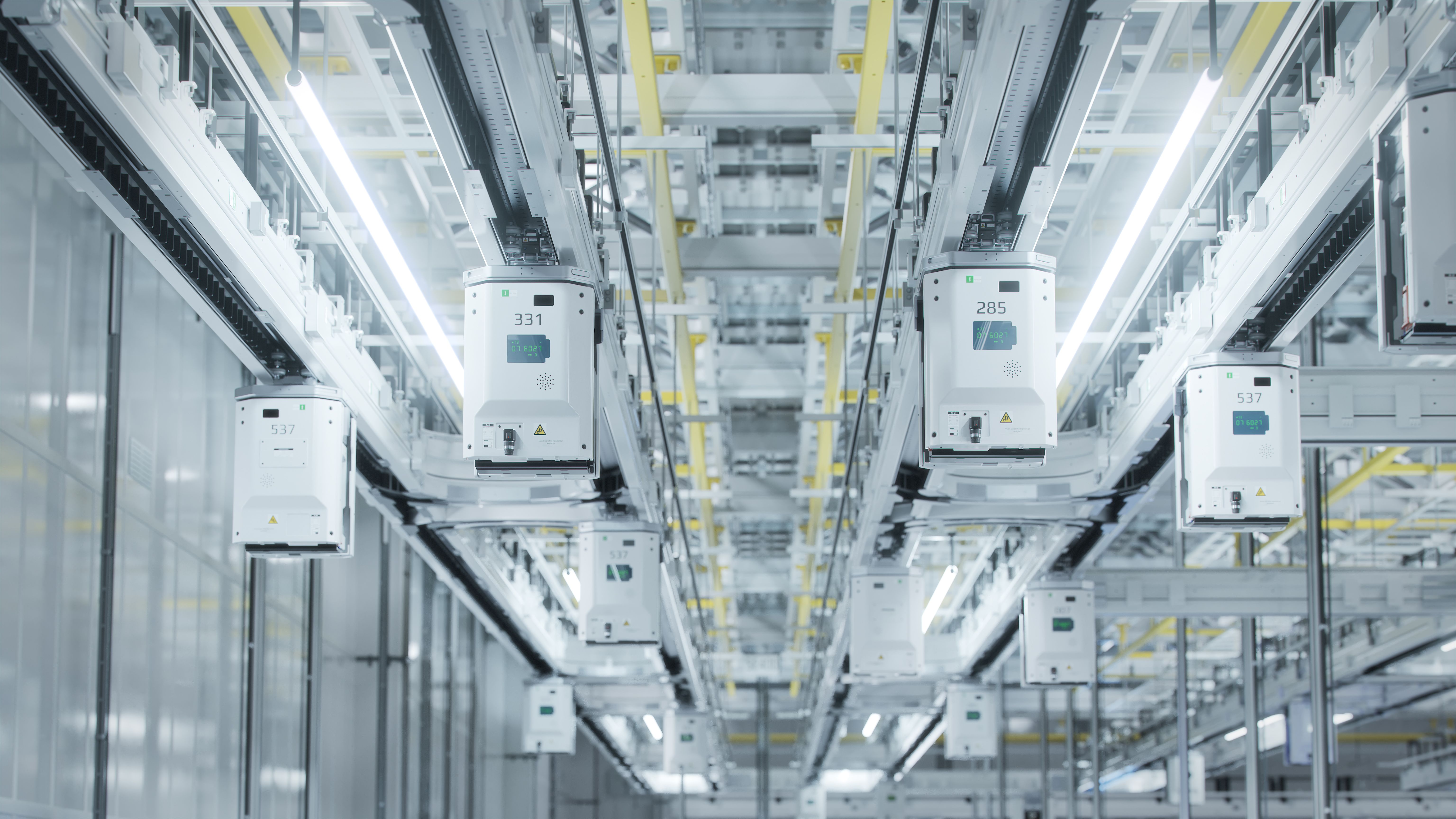 Industriecomputer und Automatisierungssystem in einem Fertigungsumfeld, vernetzt für Industrie 4.0