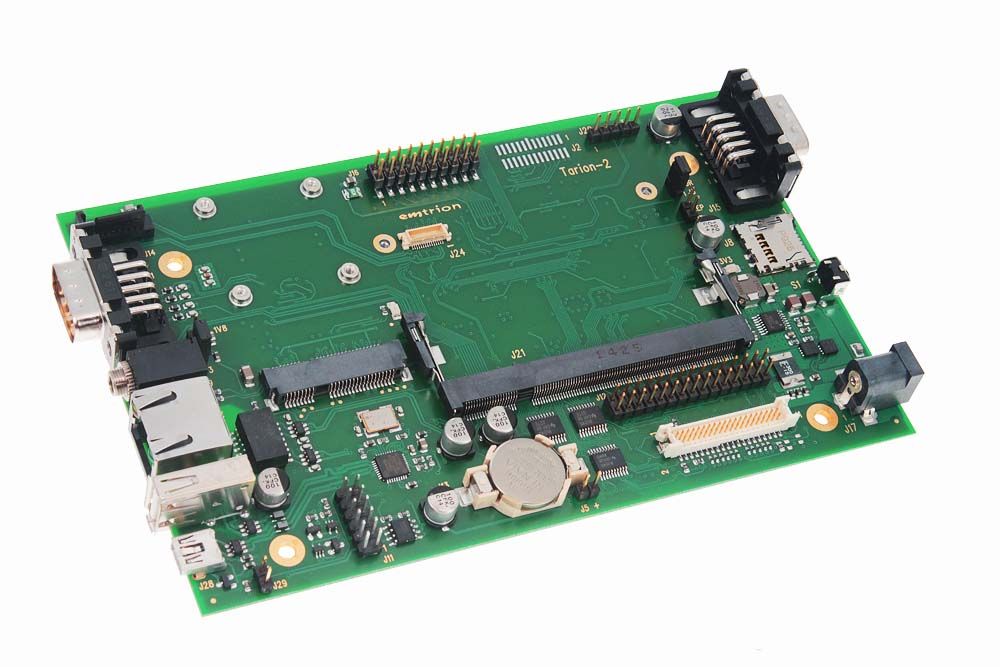 Tarion Baseboard von emtrion für DIMM-Module mit miniPCIe, SATA sowie Kamera- und Display-Schnittstellen