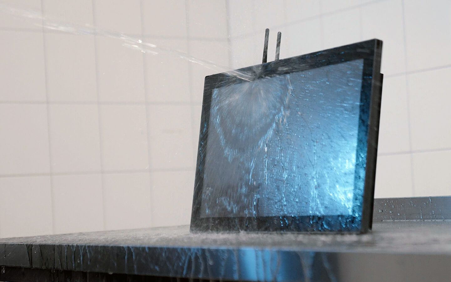 Test Display mit Wasser