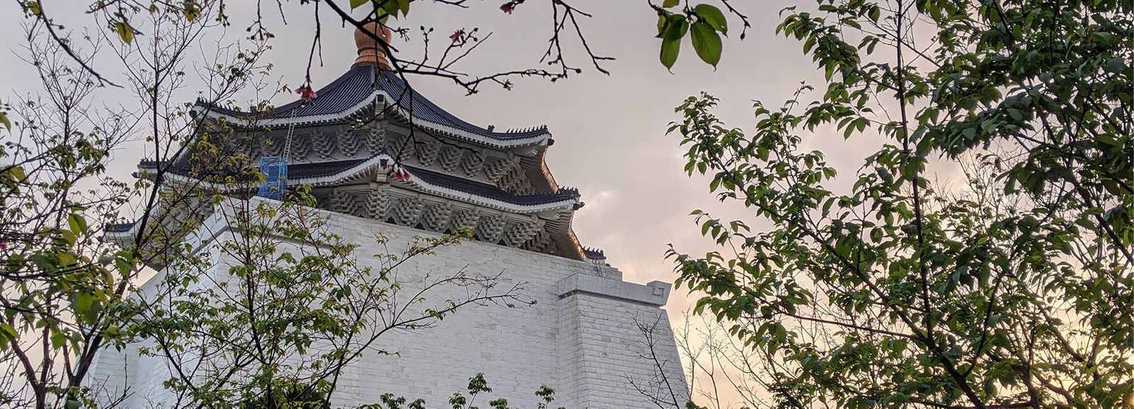 Springtime at Chiang Kai-Sheck Memorial Hall in Taipei