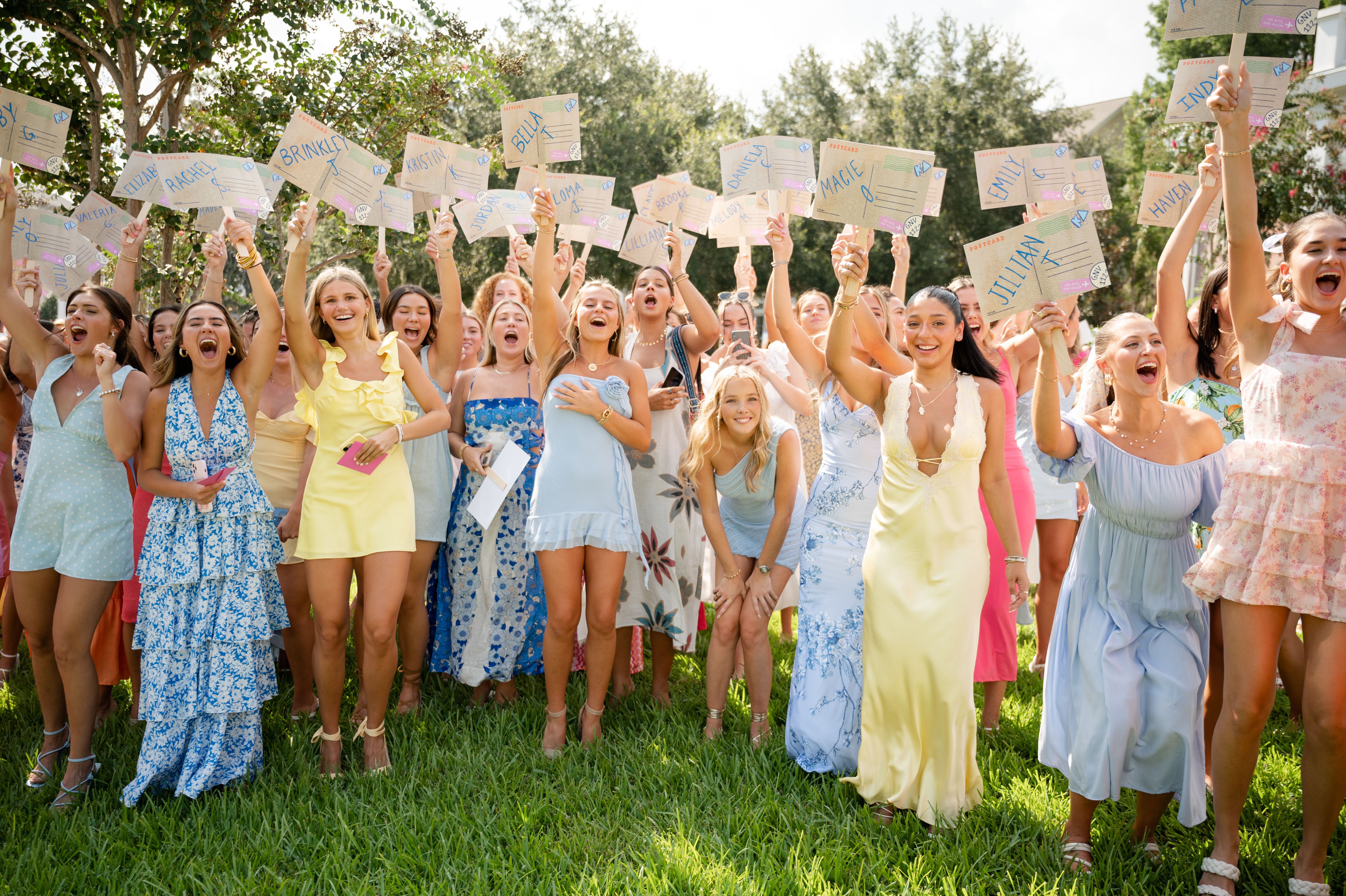Kappa Delta sorority girls at bid day