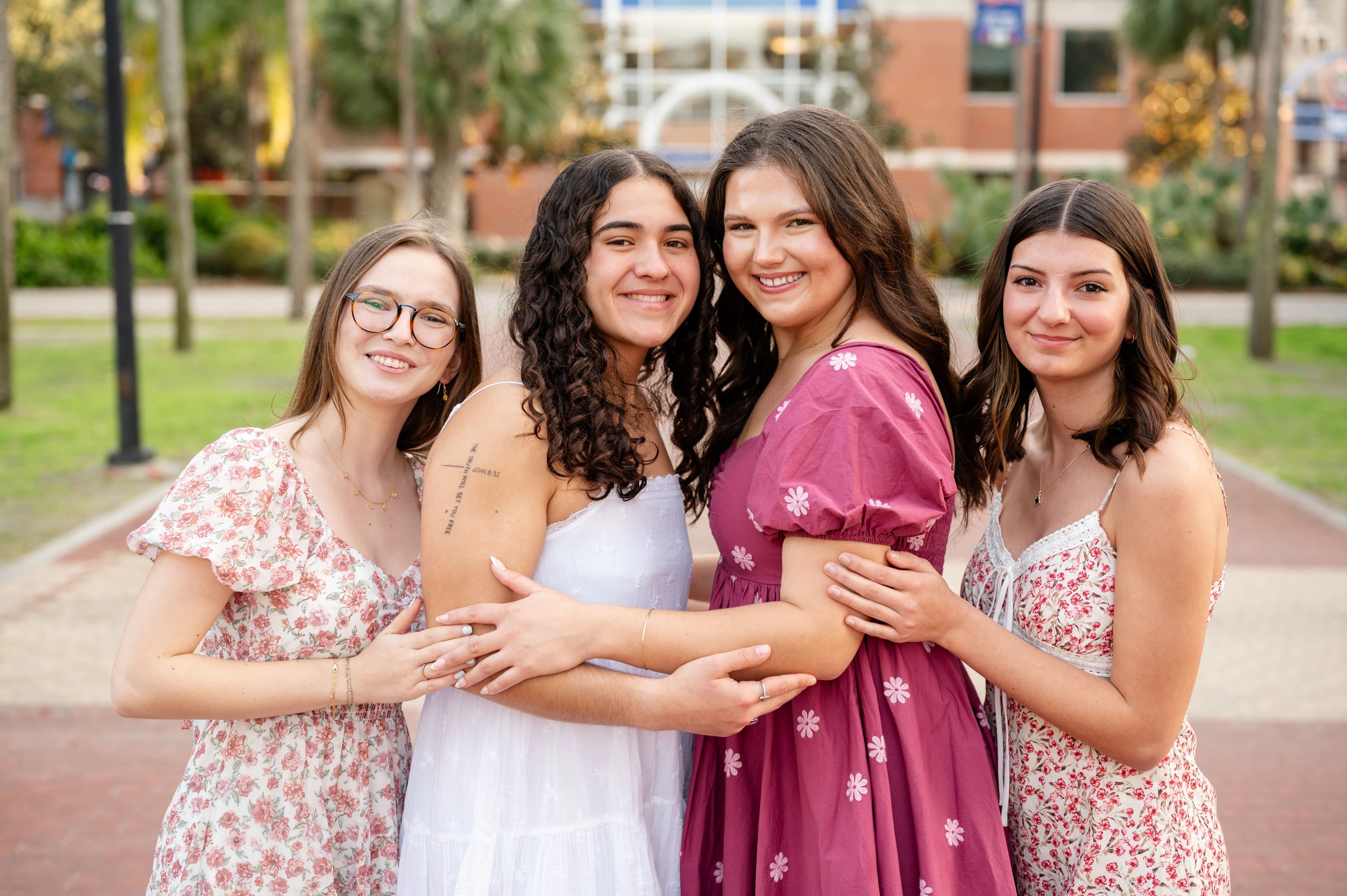 UF freshmen on campus