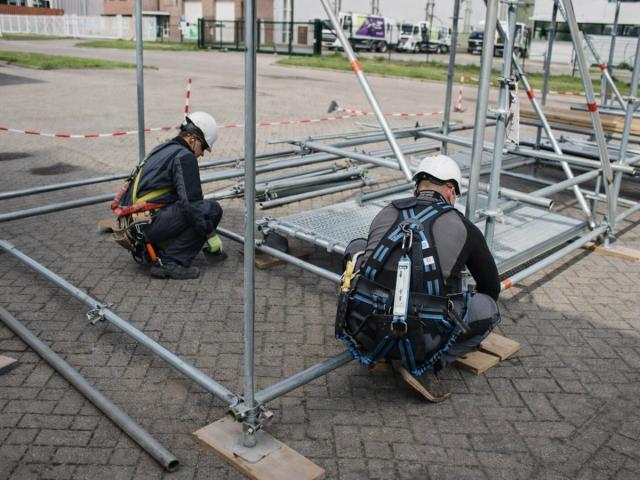 Screening branżowy dla monterów rusztowań