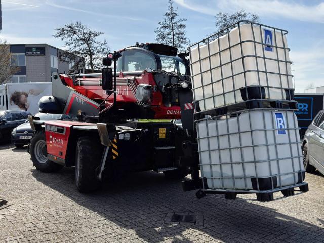Telescopic front loader