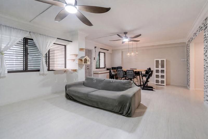 Living and dining area