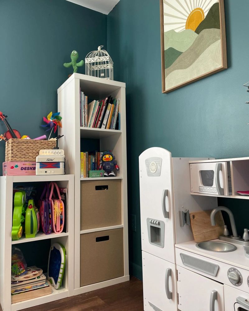 Playroom for a young family — view 8