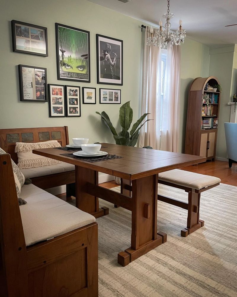 Open-concept cottage — view 17